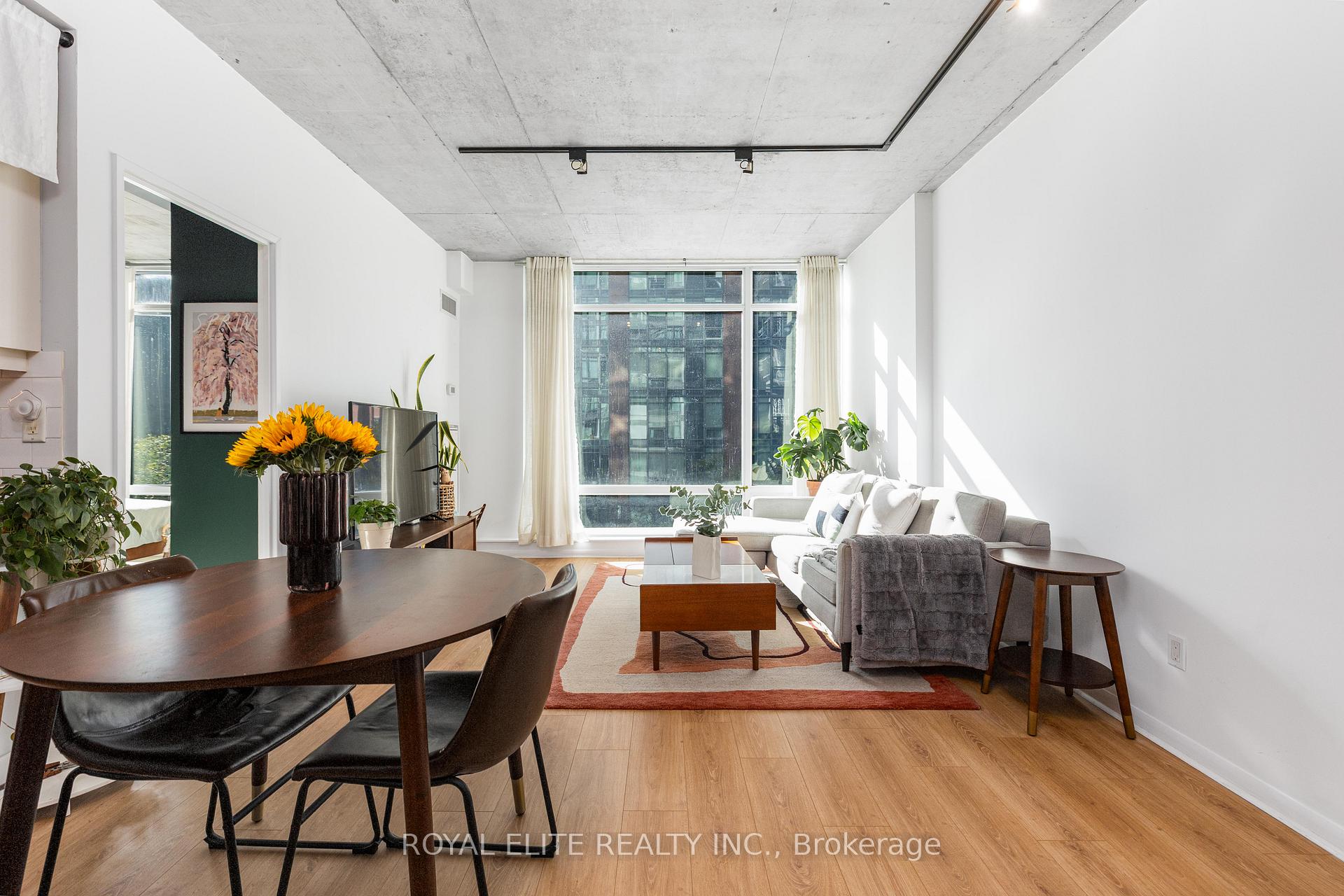 Photo 9 of Unit 307, 218 King Street E, Toronto, Moss Park — HOMEH
