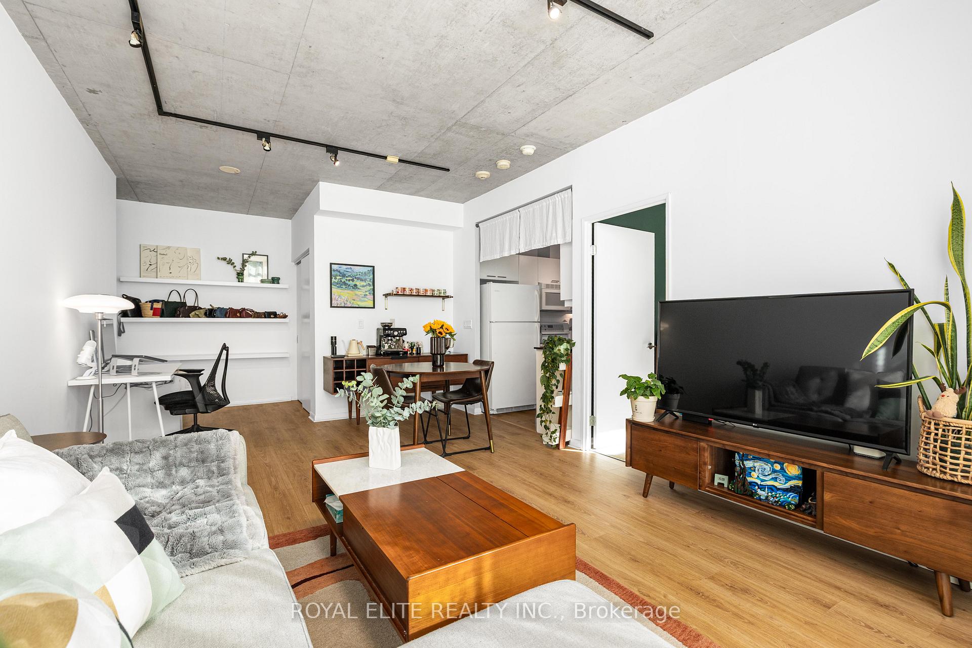 Photo 16 of Unit 307, 218 King Street E, Toronto, Moss Park — HOMEH