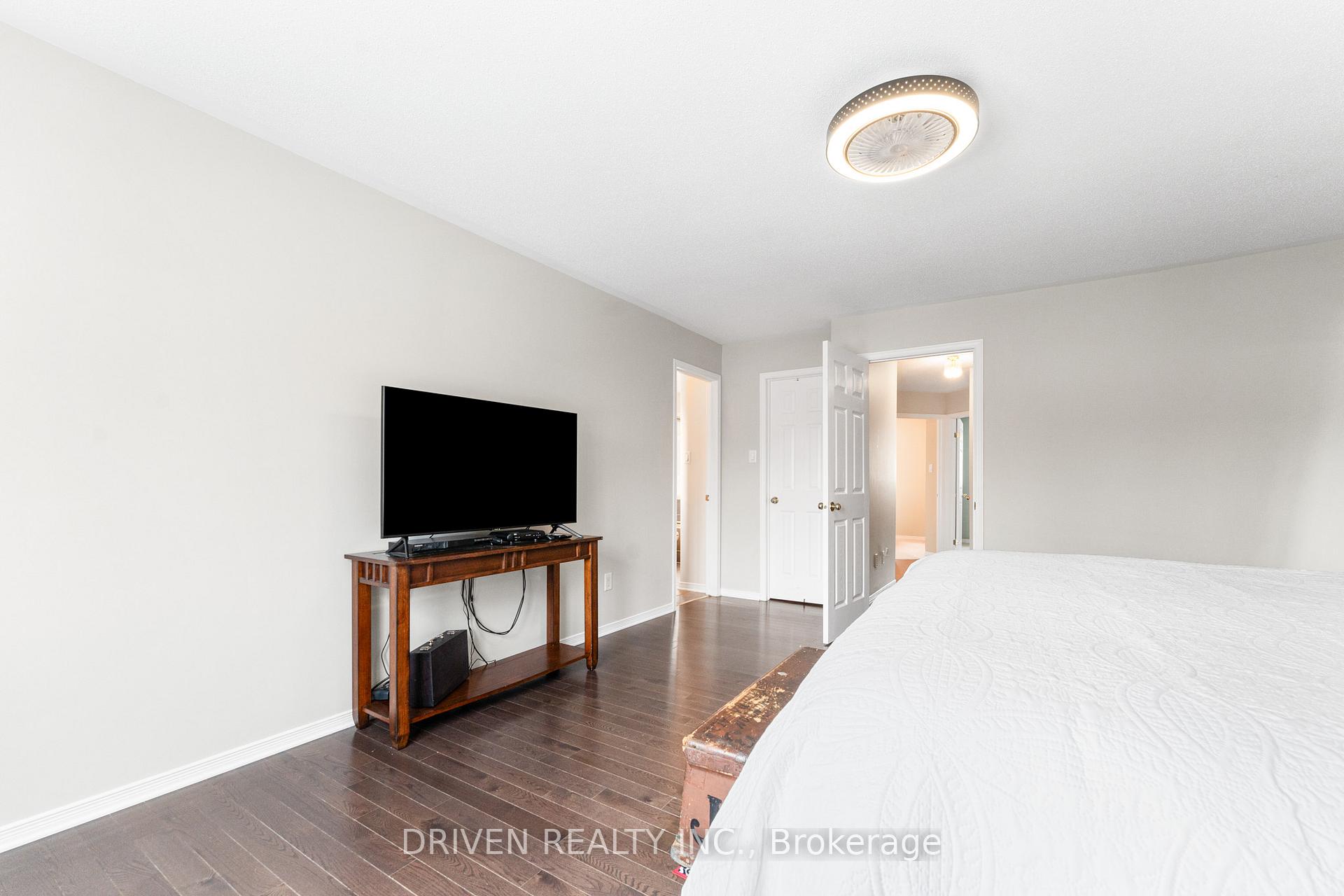 Photo 17 of 17 Coleridge Street, Ottawa, Central Park — HOMEH