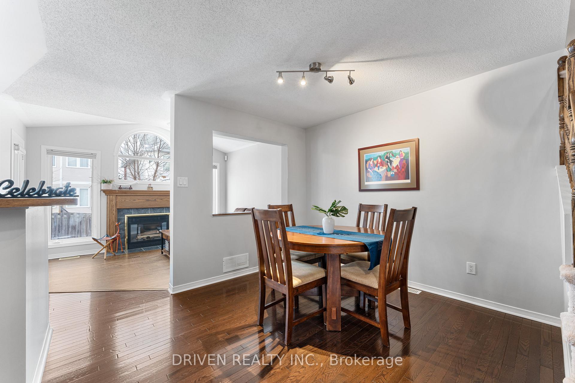 Photo 22 of 17 Coleridge Street, Ottawa, Central Park — HOMEH