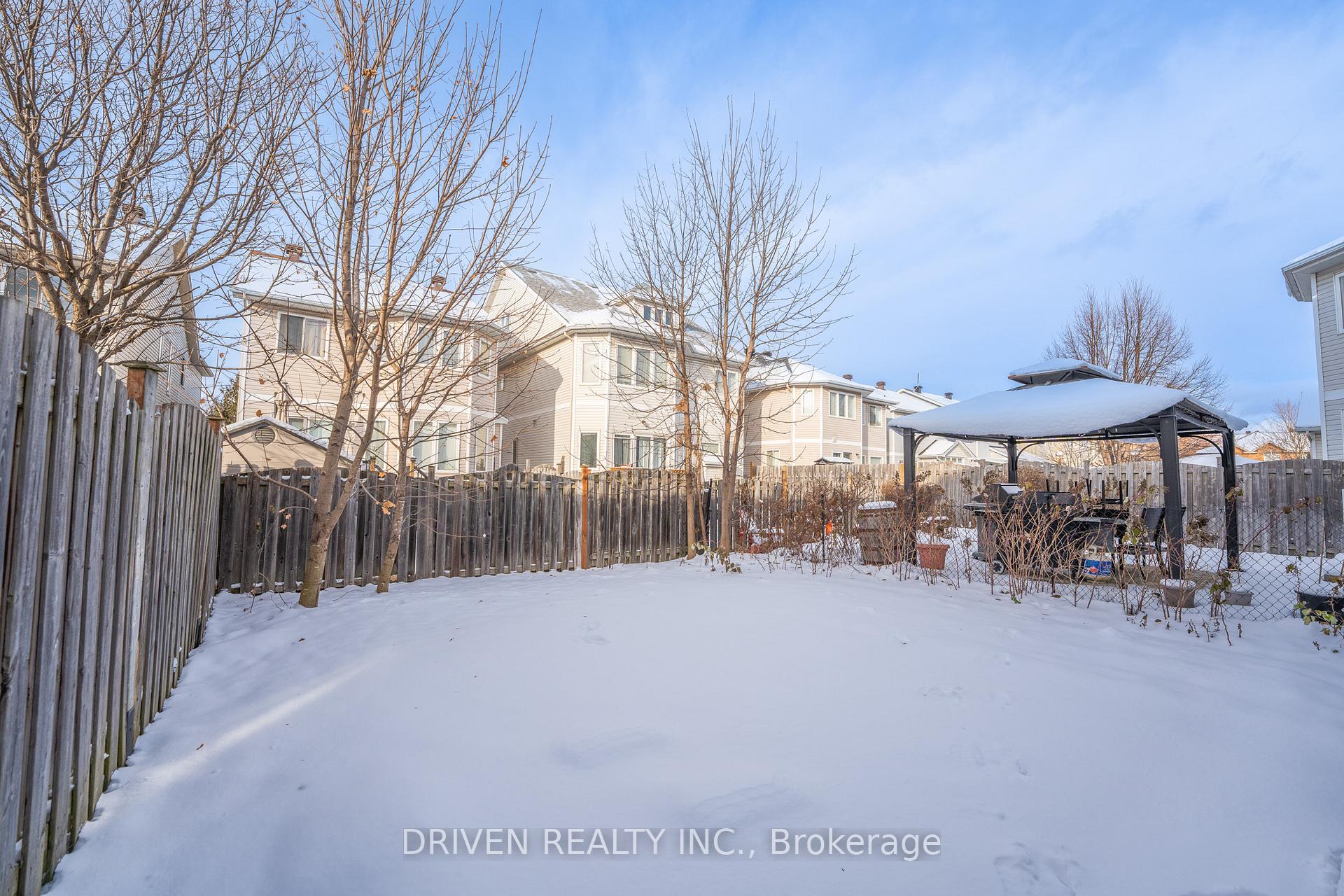 Photo 24 of 17 Coleridge Street, Ottawa, Central Park — HOMEH
