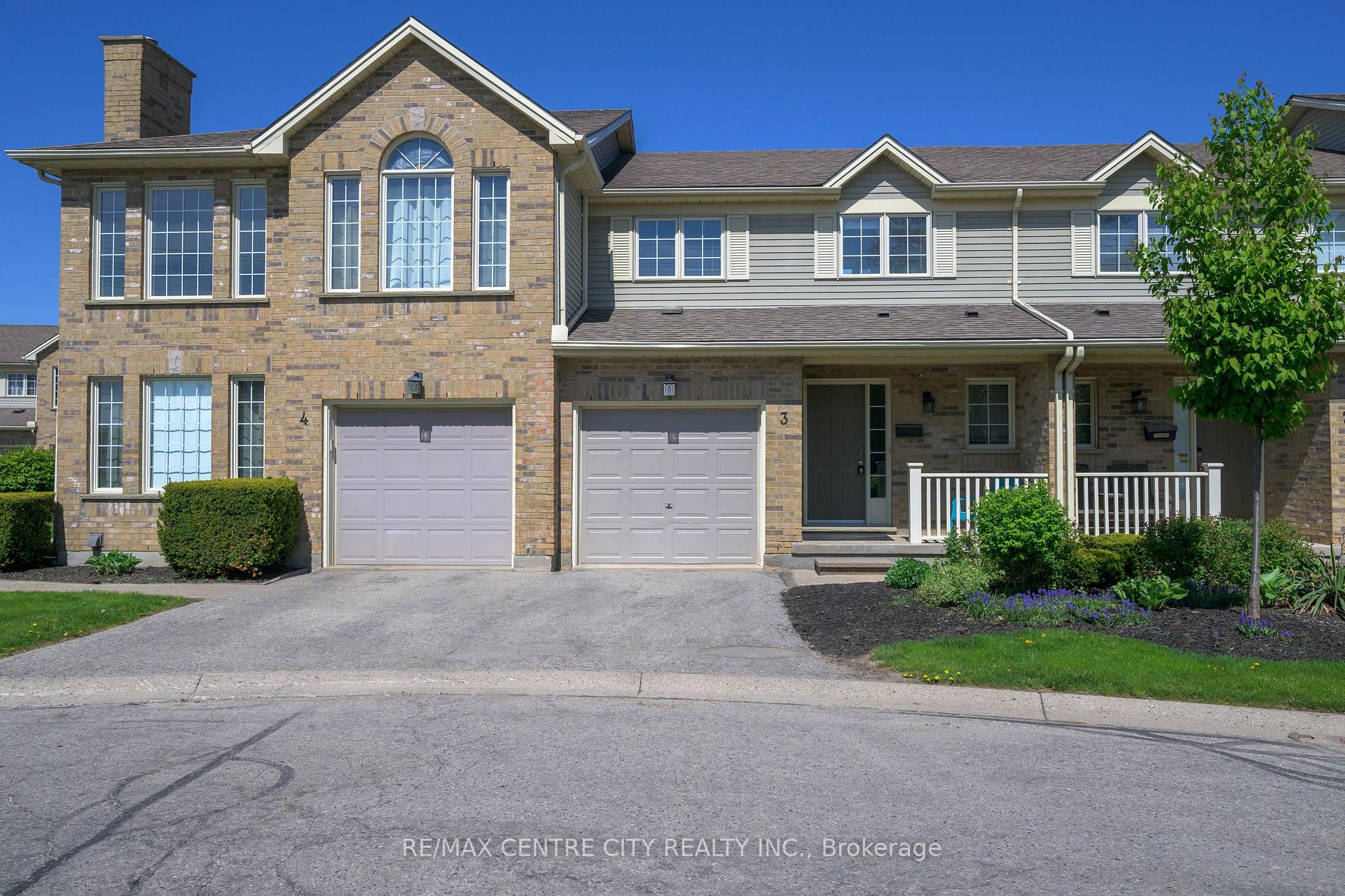 Front of Unit 3, 1015 Farnham Road