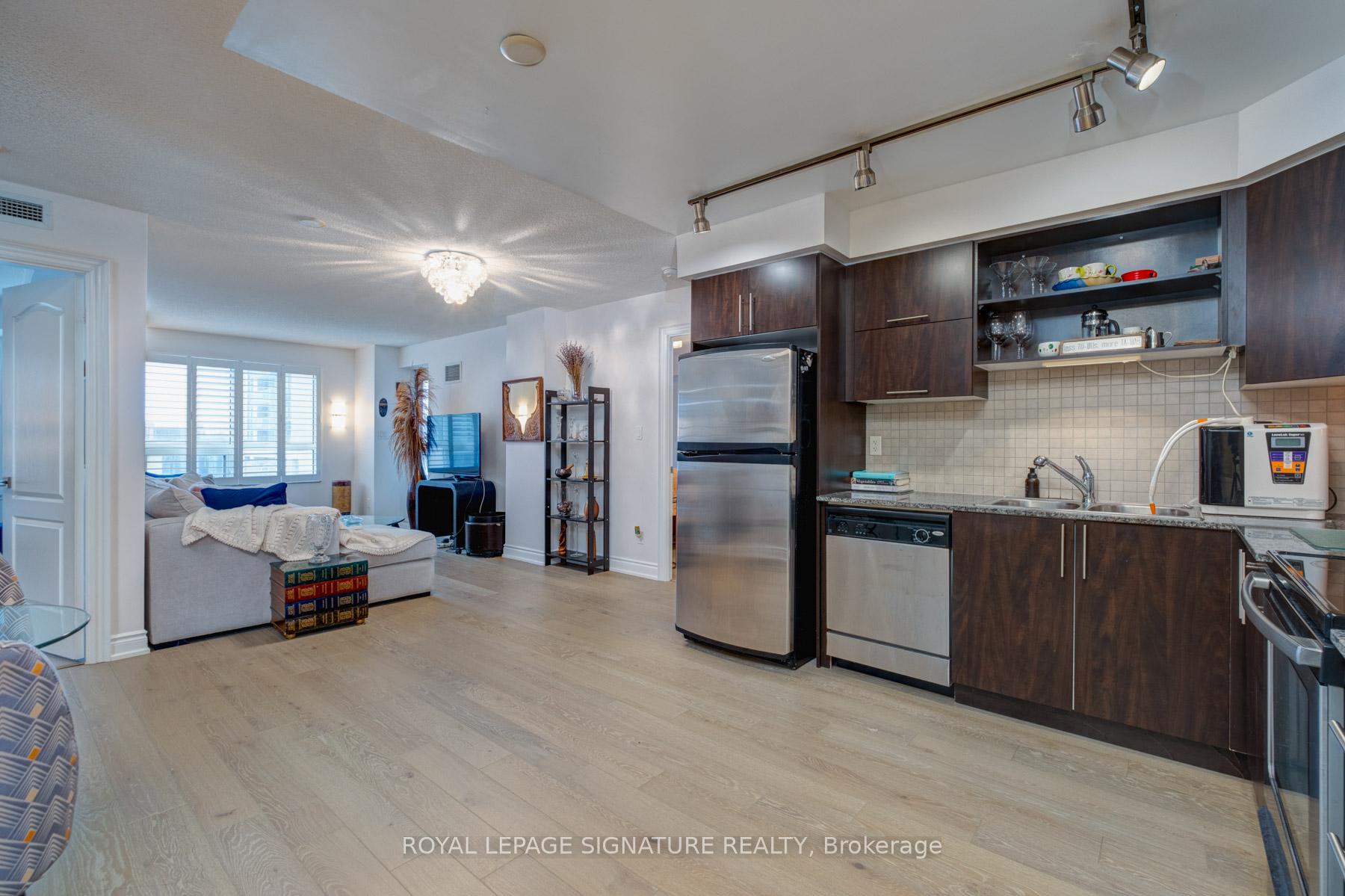 Photo 4 of Unit 316, 60 South Town Centre Boulevard, Markham, Unionville — HOMEH