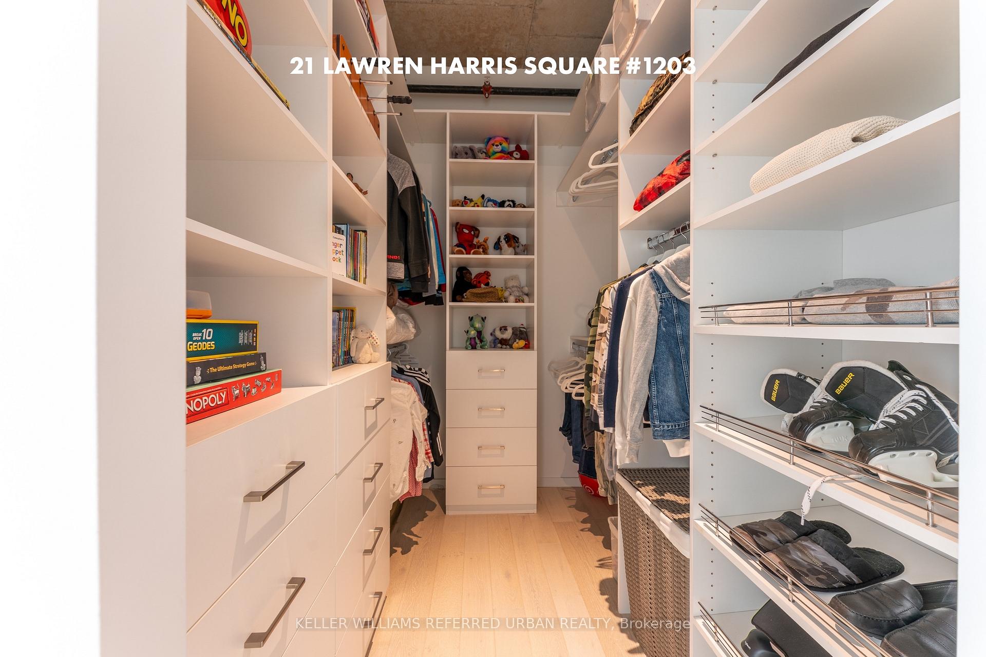 Photo 13 of Unit 1203, 21 Lawren Harris Square, Toronto, Moss Park — HOMEH