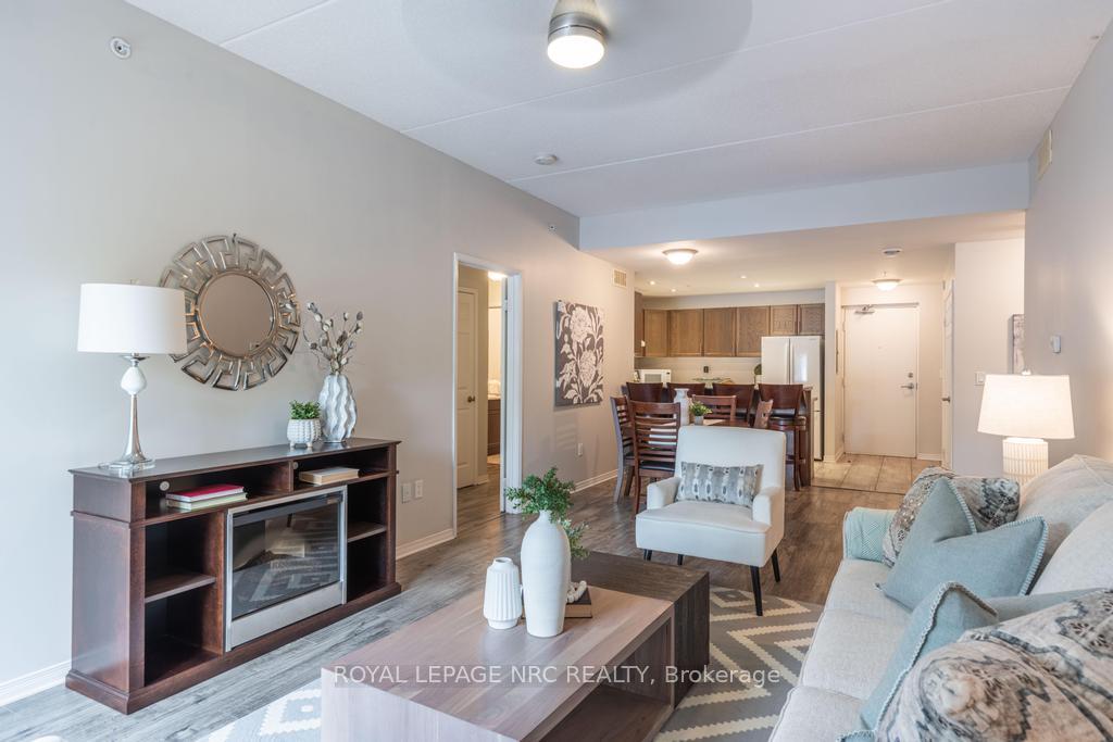 Photo 3 of Unit 101, 16 Sullivan Avenue, Thorold, Thorold Downtown — HOMEH