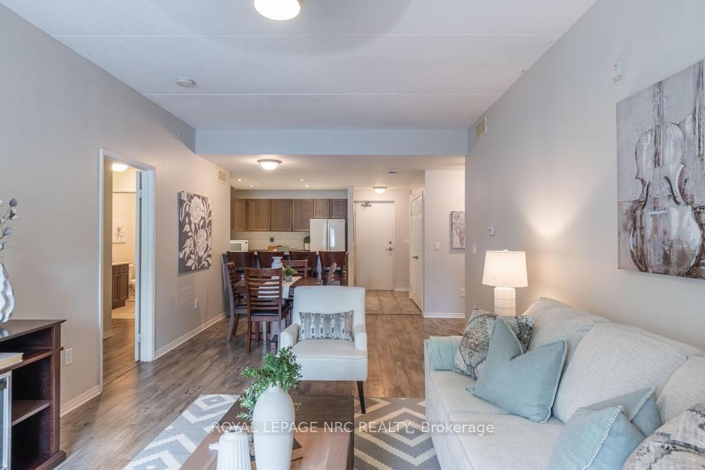 Photo 5 of Unit 101, 16 Sullivan Avenue, Thorold, Thorold Downtown — HOMEH