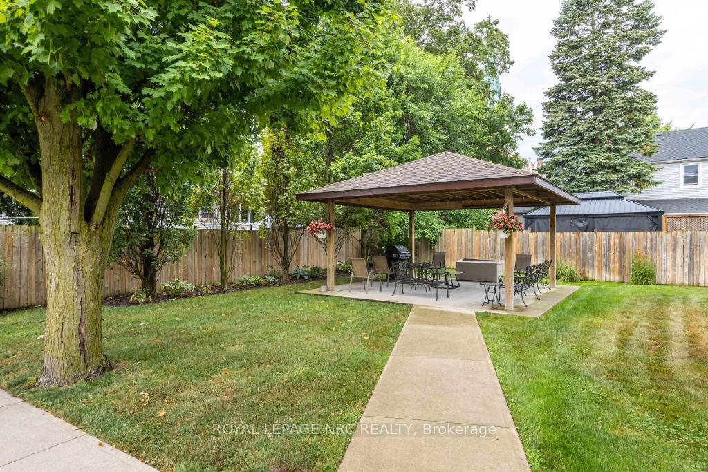 Photo 17 of Unit 101, 16 Sullivan Avenue, Thorold, Thorold Downtown — HOMEH
