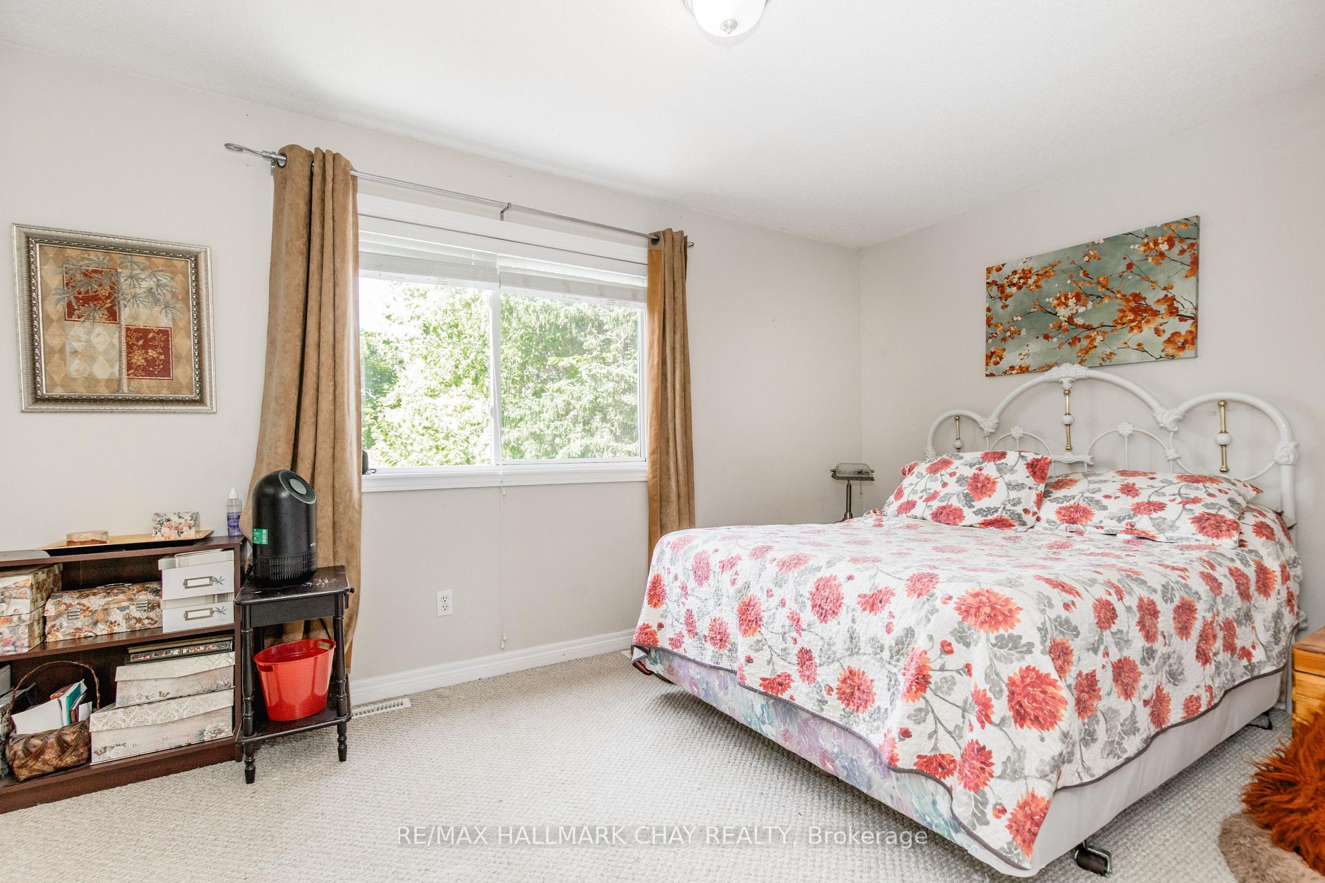 Photo 13 of Unit 11, 234 Cundles Road E, Barrie, Little Lake — HOMEH