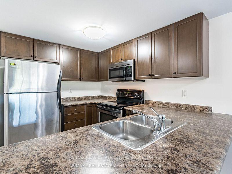 Photo 16 of Unit 109, 41 Goodwin Drive, Guelph, Pineridge/Westminster Woods — HOMEH