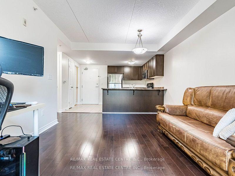 Photo 29 of Unit 109, 41 Goodwin Drive, Guelph, Pineridge/Westminster Woods — HOMEH