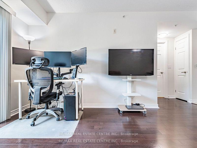 Photo 31 of Unit 109, 41 Goodwin Drive, Guelph, Pineridge/Westminster Woods — HOMEH