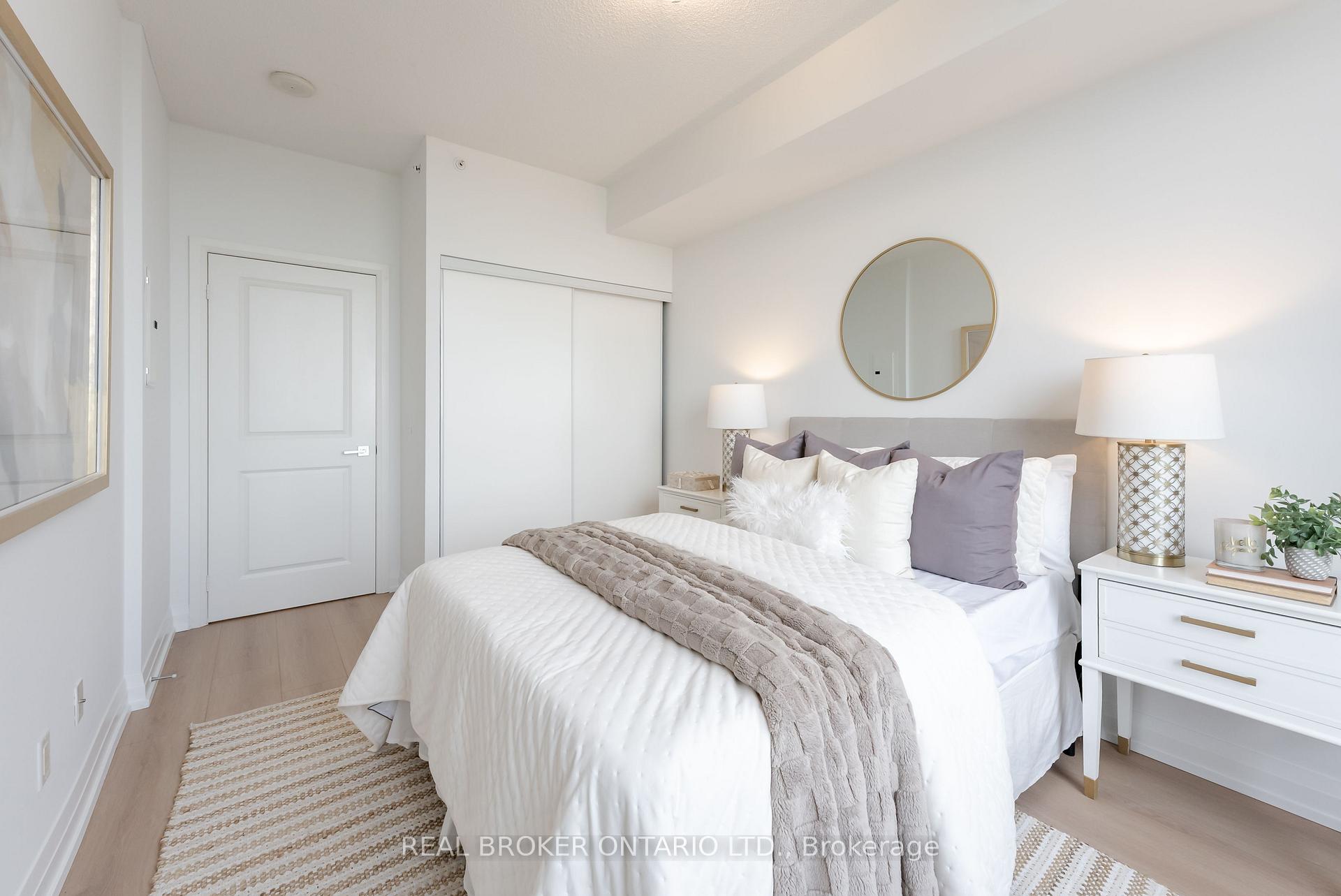 Photo 12 of Unit 809, 75 North Park Road, Vaughan, Beverley Glen — HOMEH