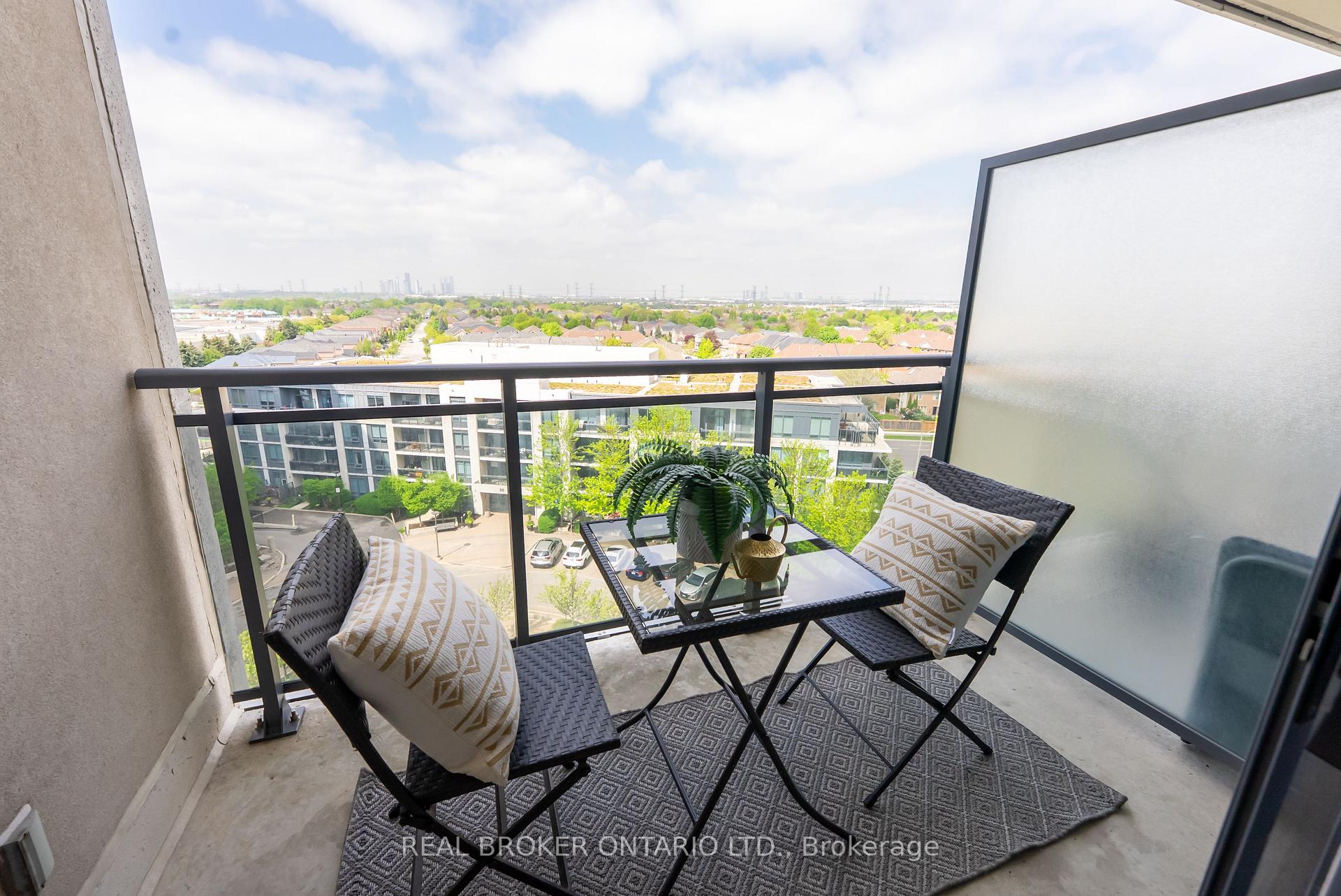 Photo 15 of Unit 809, 75 North Park Road, Vaughan, Beverley Glen — HOMEH