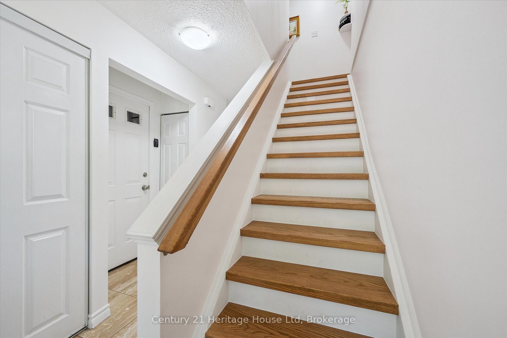 Photo 10 of Unit 44, 16 Hadati Road, Guelph, Grange Road — HOMEH