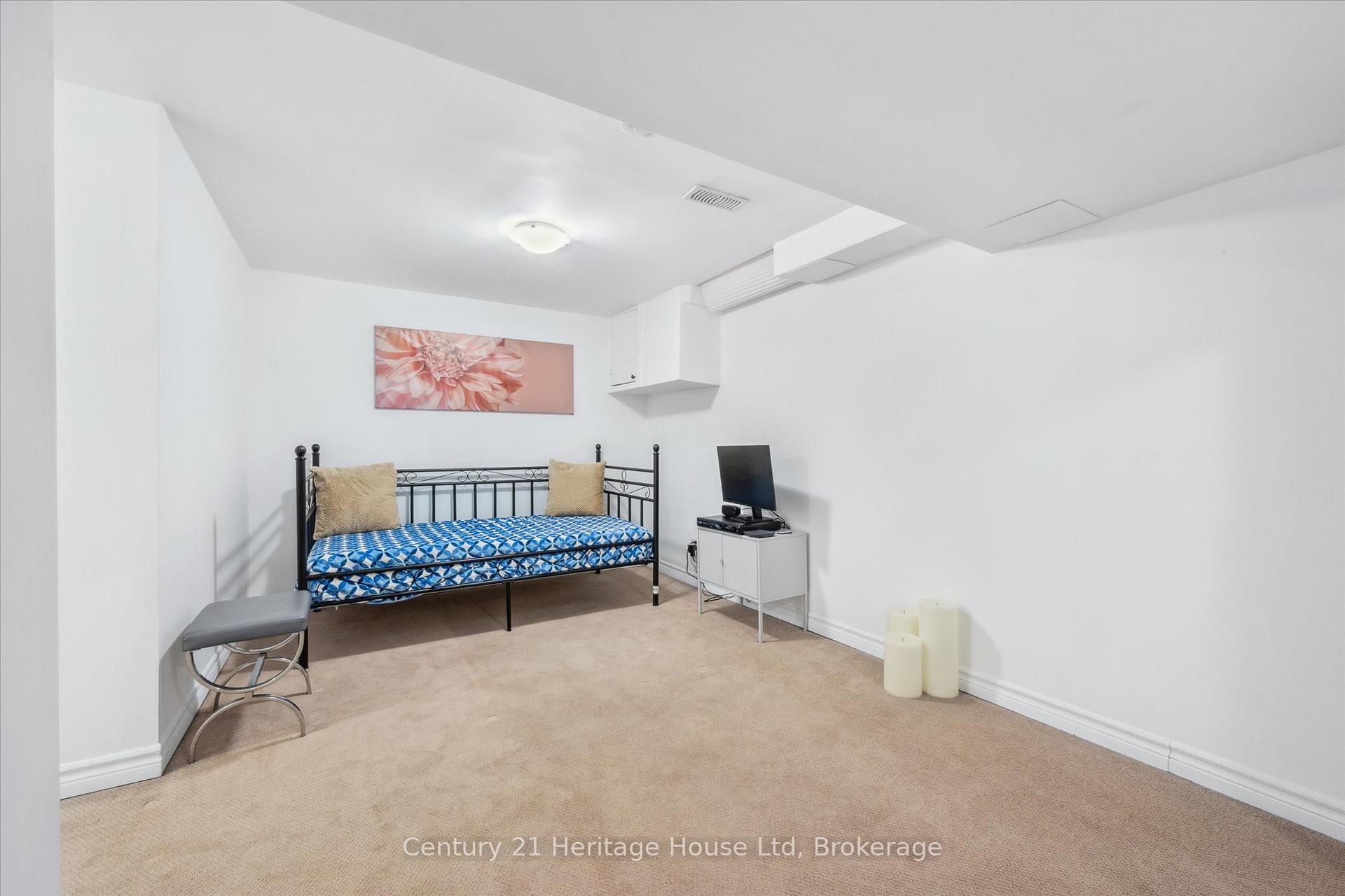 Photo 19 of Unit 44, 16 Hadati Road, Guelph, Grange Road — HOMEH