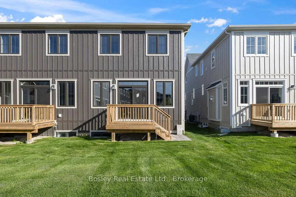 Photo 6 of 132 White Oak Crescent, Blue Mountains — HOMEH