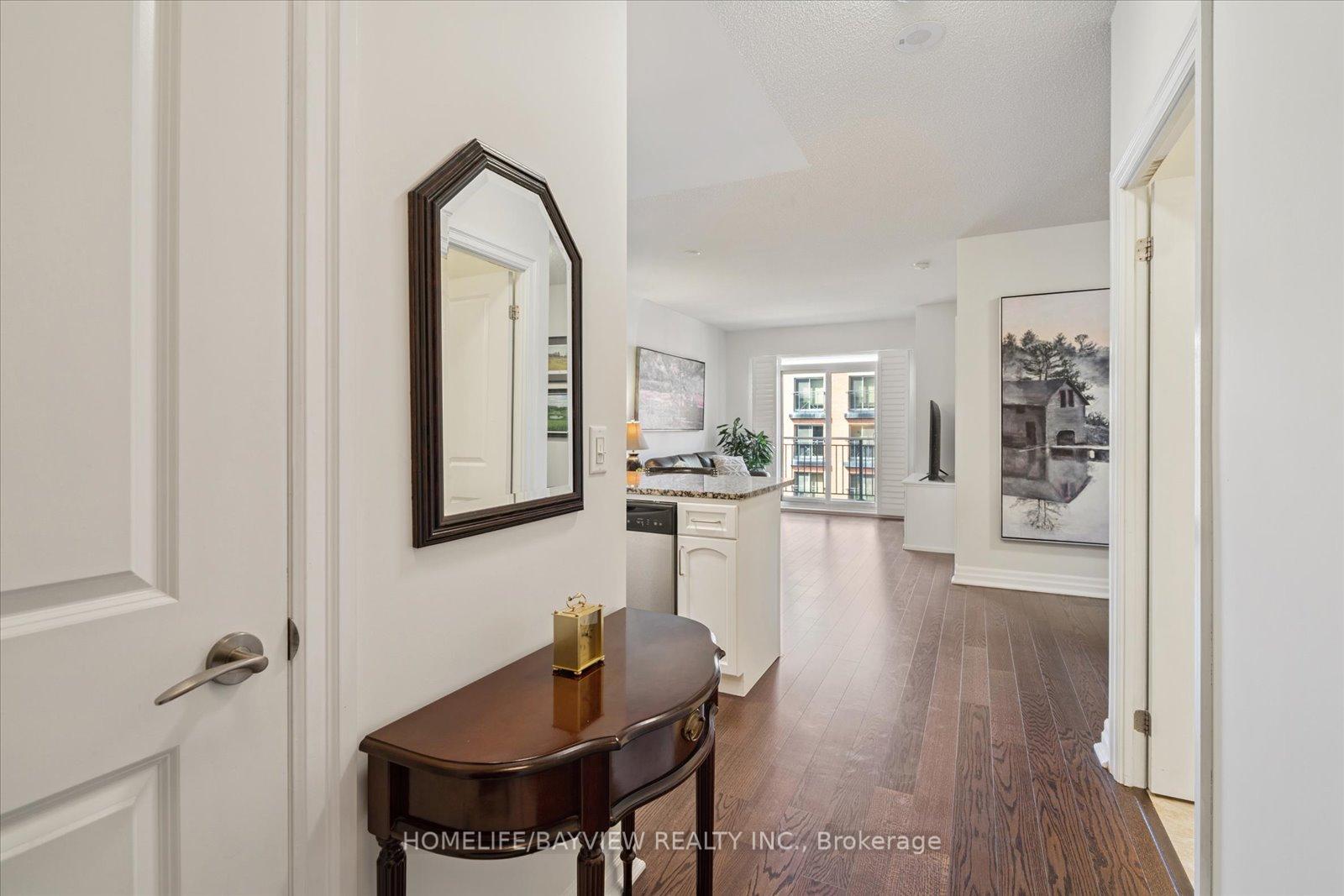 Photo 8 of Unit 421, 180 John West Way, Aurora, Bayview Wellington — HOMEH