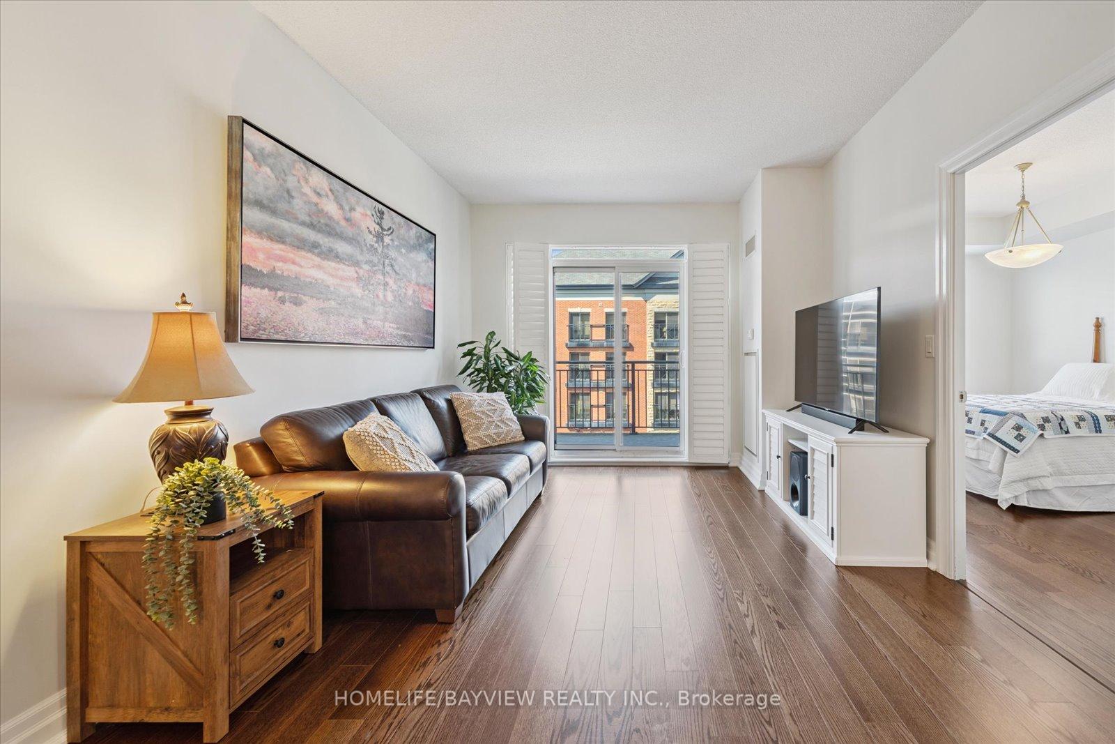 Photo 11 of Unit 421, 180 John West Way, Aurora, Bayview Wellington — HOMEH