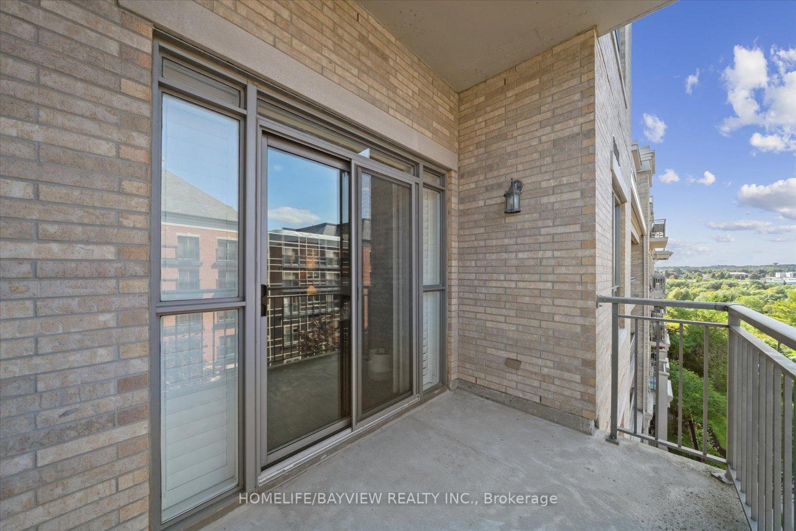 Photo 12 of Unit 421, 180 John West Way, Aurora, Bayview Wellington — HOMEH