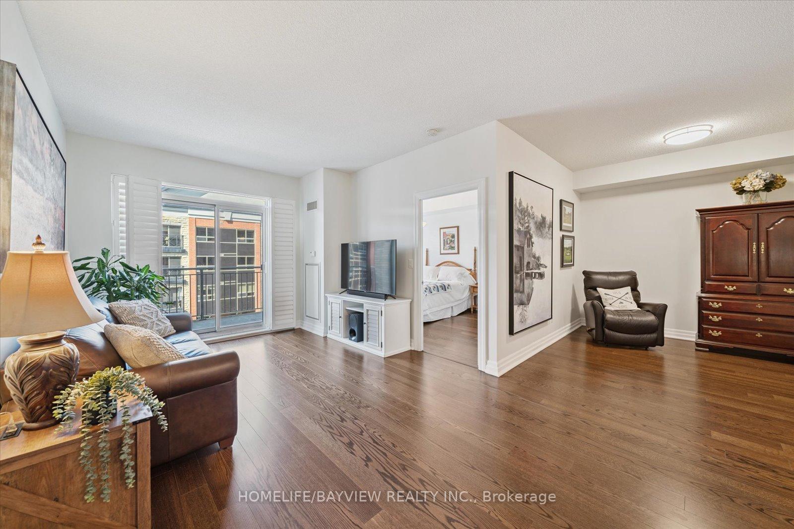 Photo 15 of Unit 421, 180 John West Way, Aurora, Bayview Wellington — HOMEH