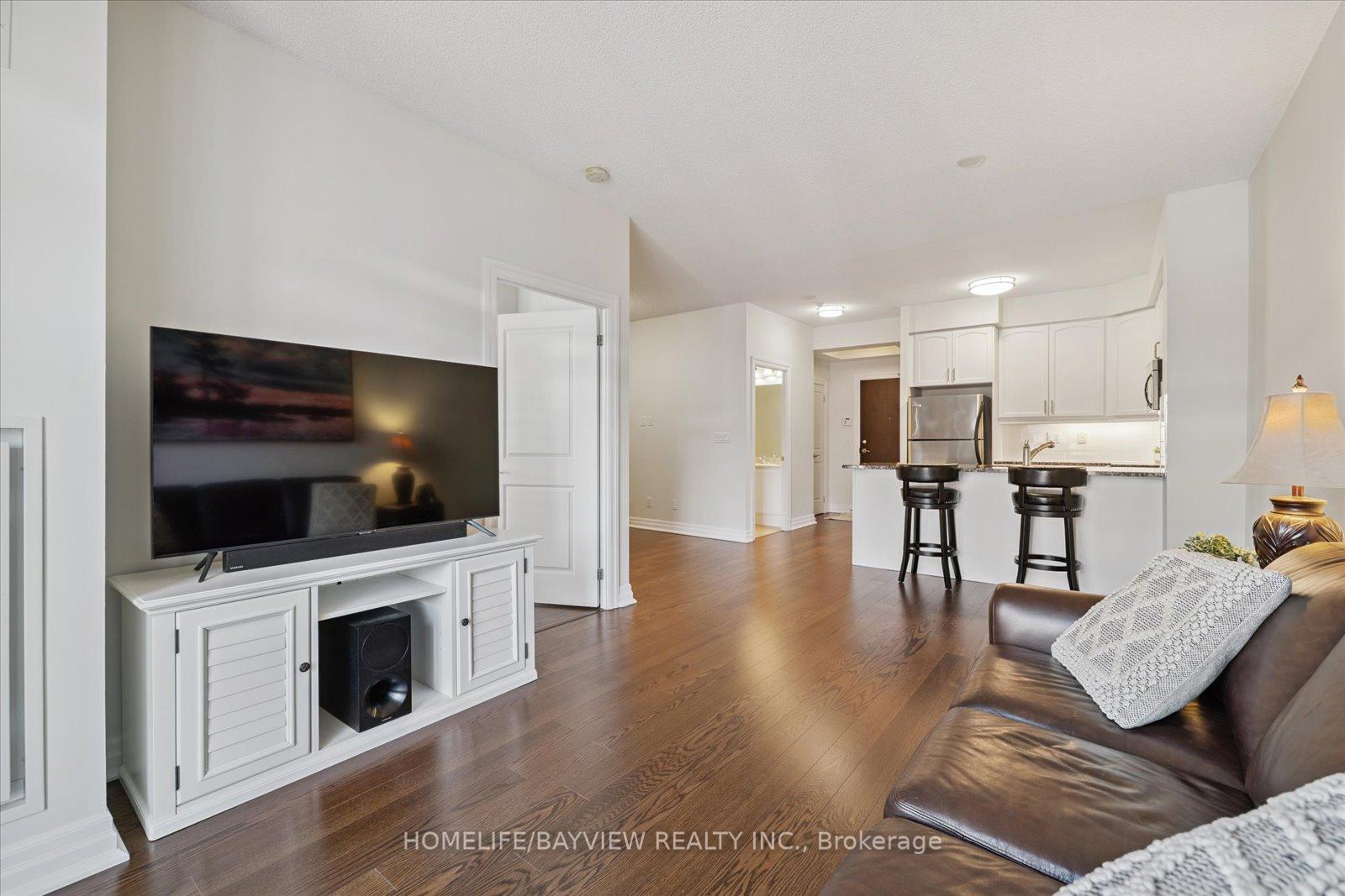 Photo 16 of Unit 421, 180 John West Way, Aurora, Bayview Wellington — HOMEH