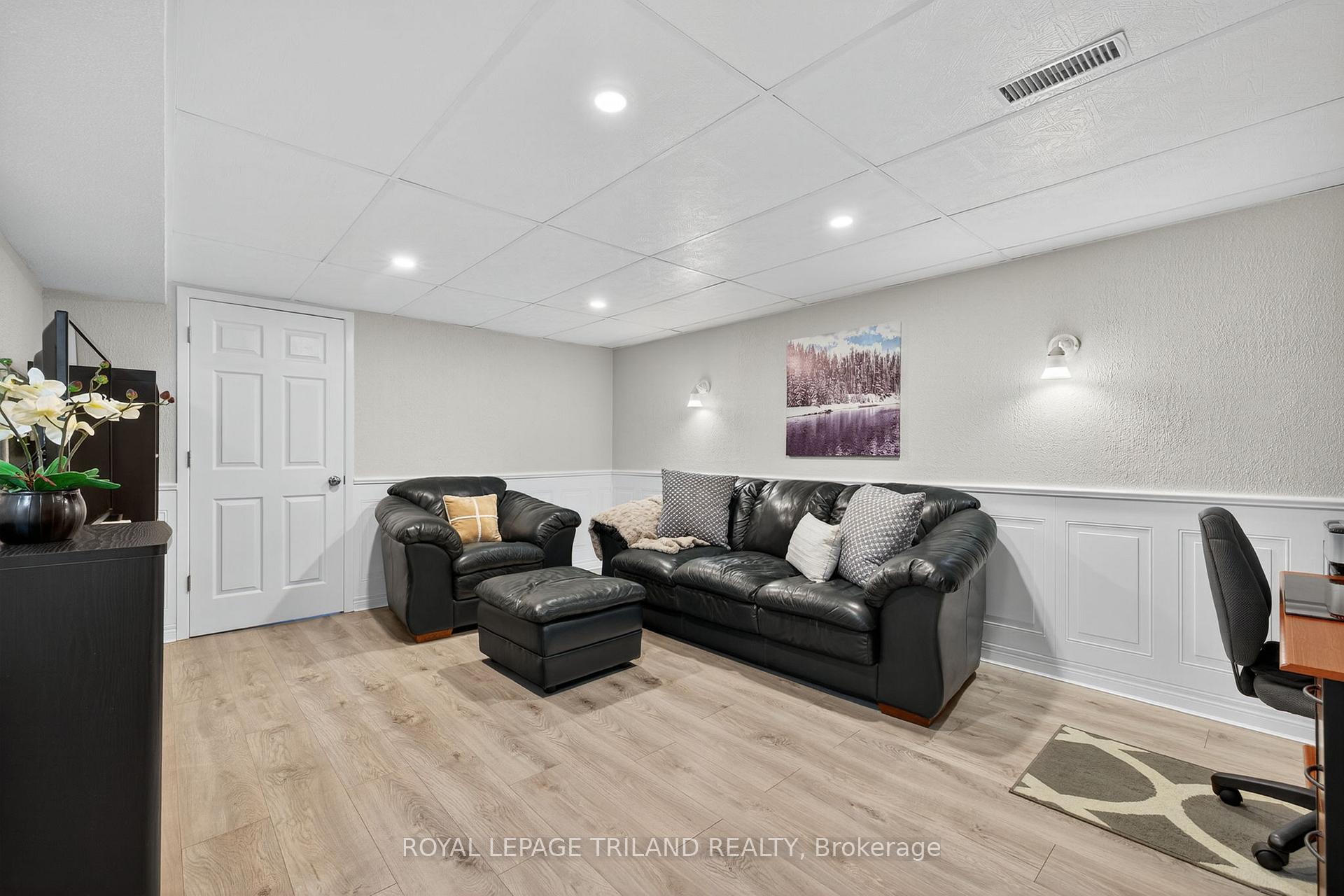 Photo 27 of Unit 22, 782 Viscount Road, London, South N — HOMEH