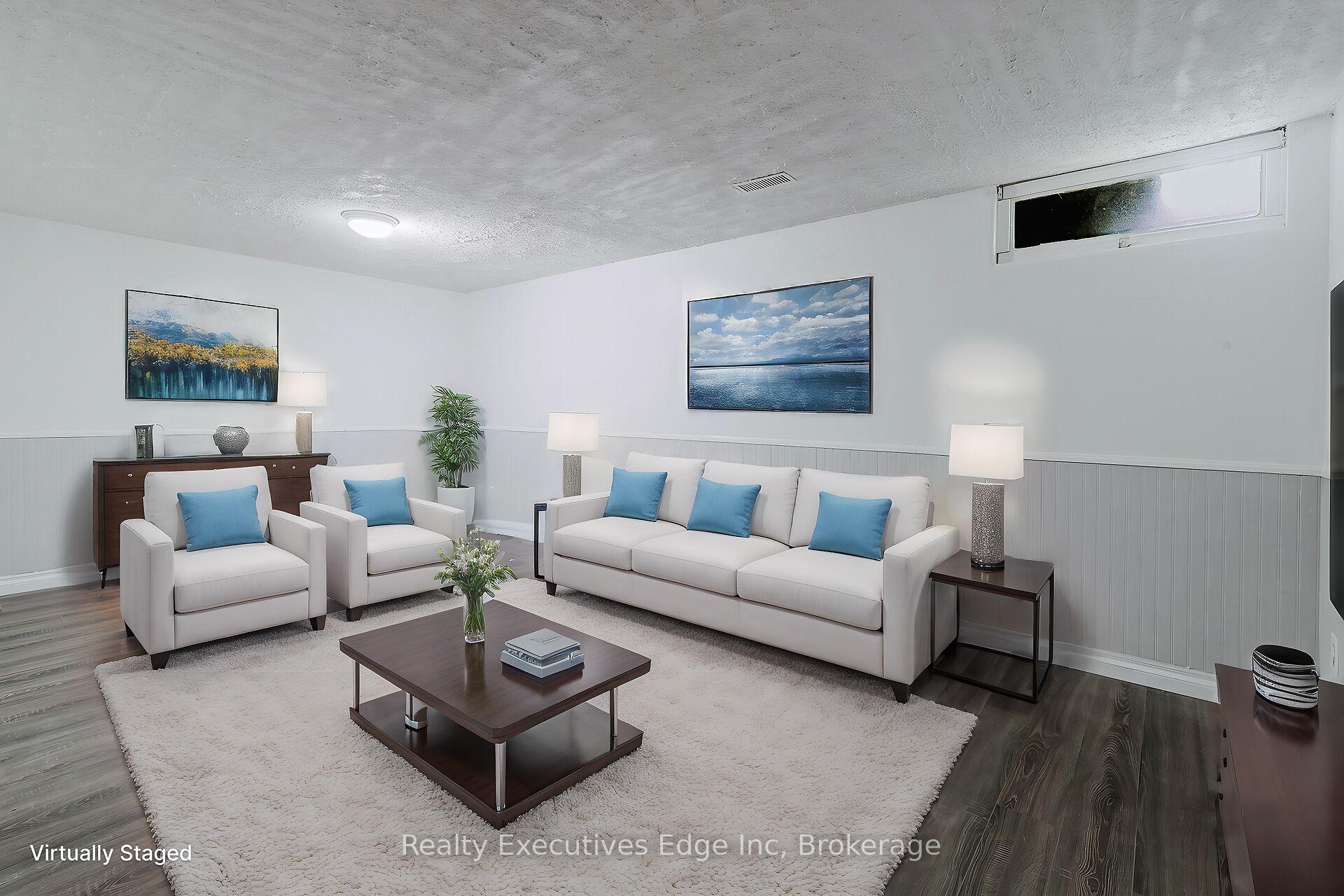 Photo 6 of Unit 6, 403 Keats Way, Waterloo — HOMEH