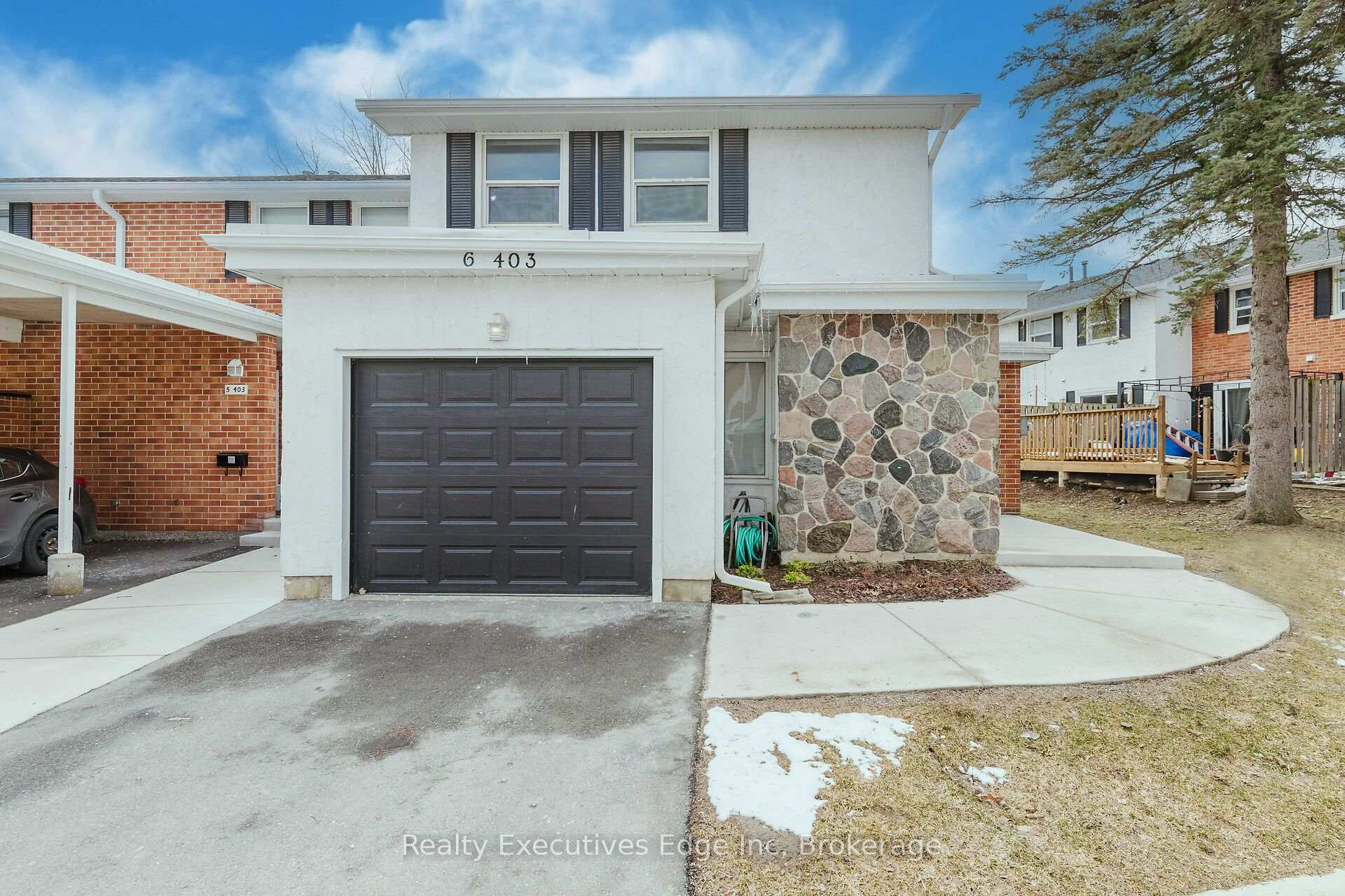 Photo 14 of Unit 6, 403 Keats Way, Waterloo — HOMEH