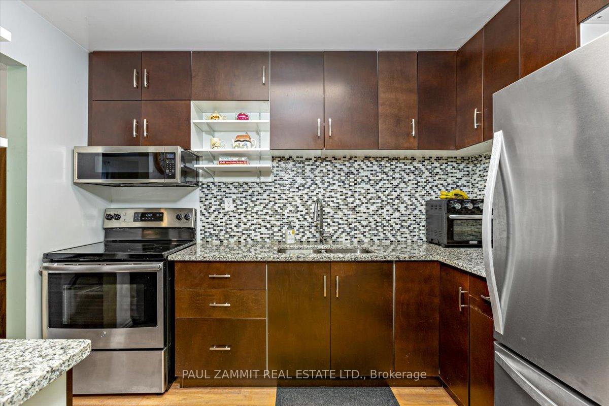 Photo 7 of 108 Harris Way, Markham, Aileen-Willowbrook — HOMEH