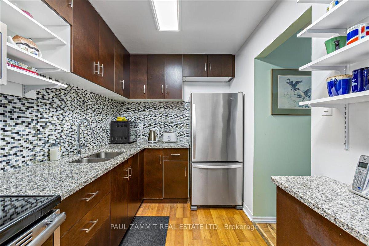 Photo 8 of 108 Harris Way, Markham, Aileen-Willowbrook — HOMEH