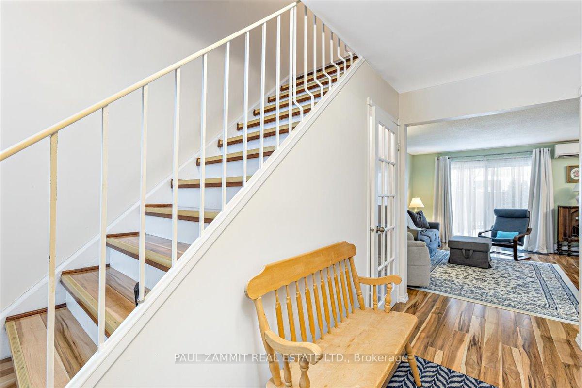 Photo 12 of 108 Harris Way, Markham, Aileen-Willowbrook — HOMEH