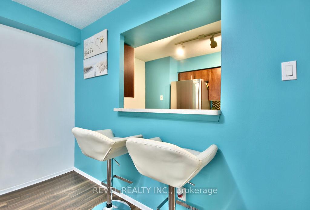 Photo 13 of Unit 306, 260 Davis Drive, Newmarket, Central Newmarket — HOMEH