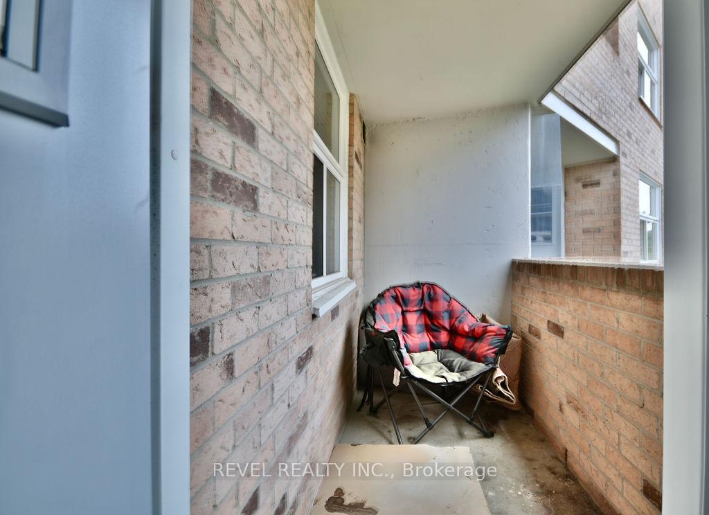 Photo 21 of Unit 306, 260 Davis Drive, Newmarket, Central Newmarket — HOMEH