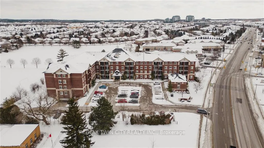 Front of Unit 202, 1440 Gordon Street