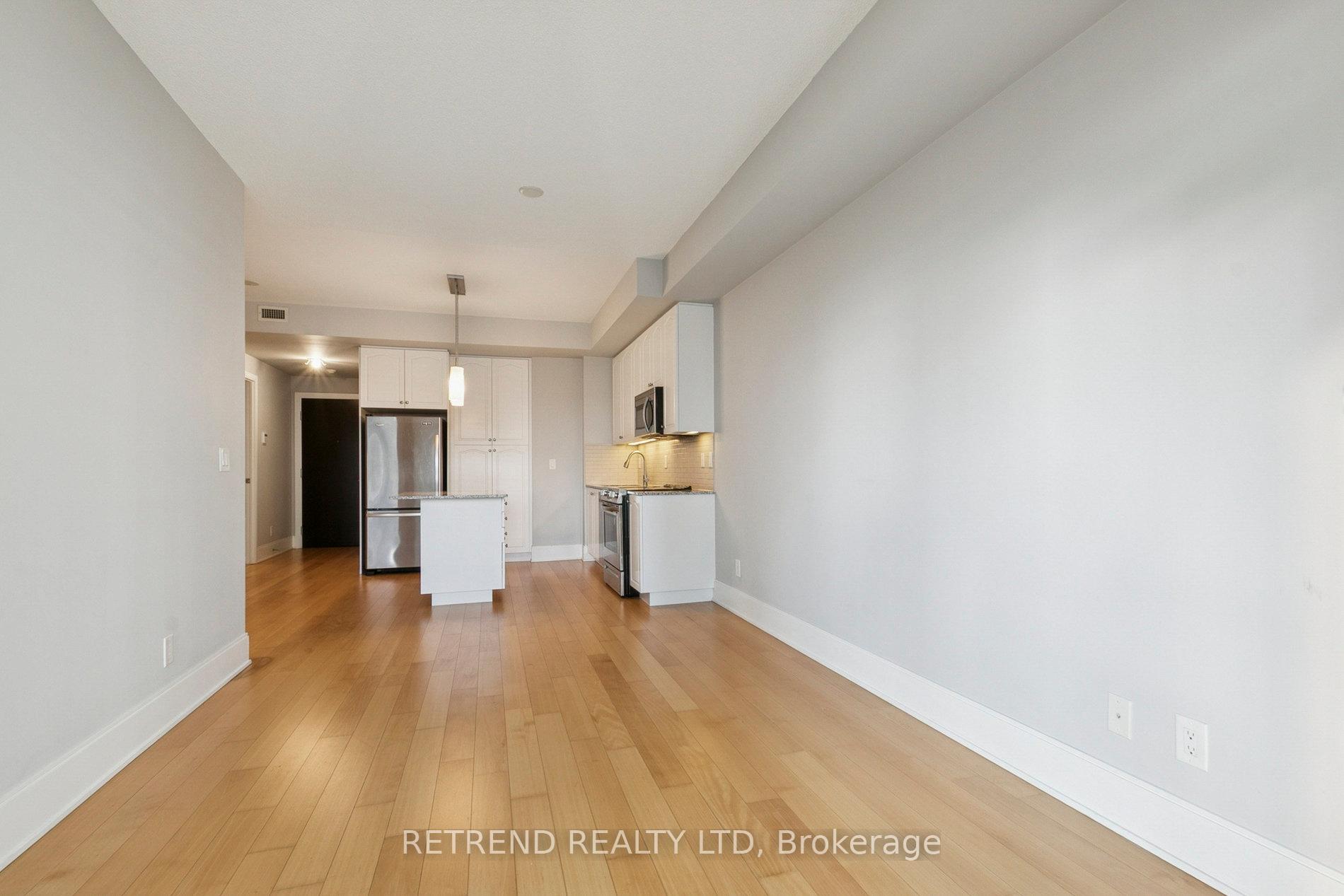 Photo 9 of Unit 1312, 70 Roehampton Avenue, Toronto, Mount Pleasant West — HOMEH