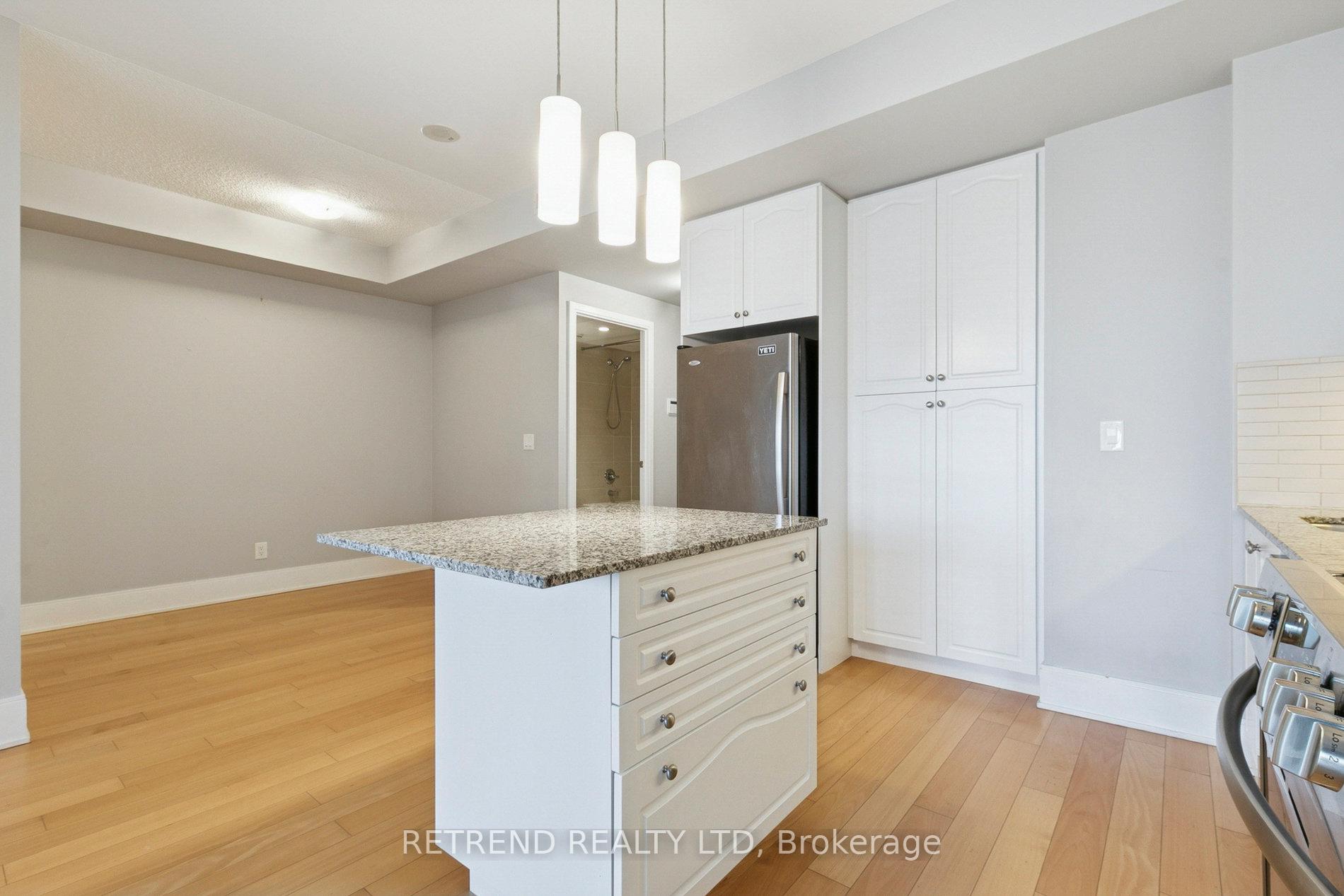 Photo 19 of Unit 1312, 70 Roehampton Avenue, Toronto, Mount Pleasant West — HOMEH
