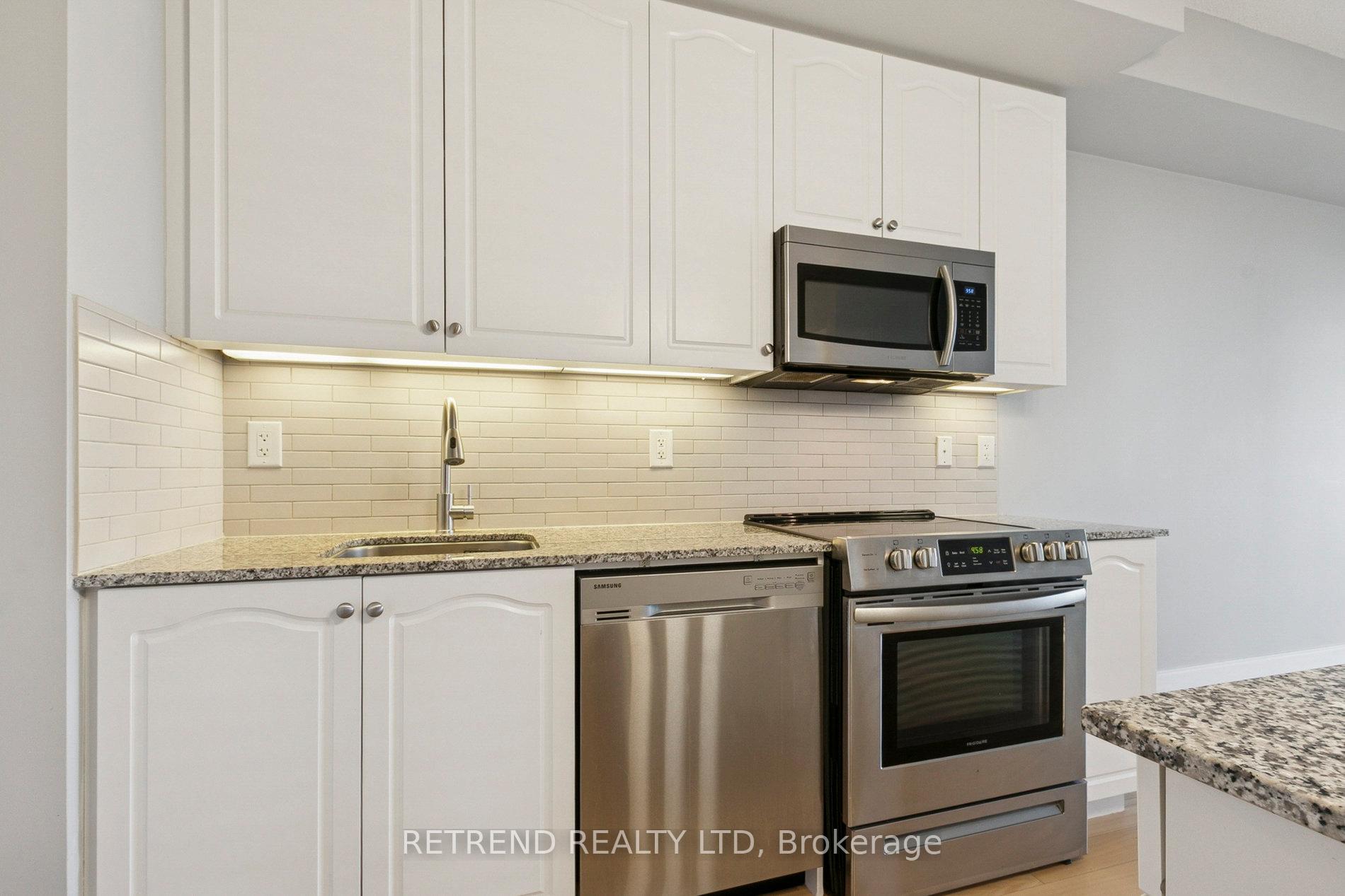 Photo 21 of Unit 1312, 70 Roehampton Avenue, Toronto, Mount Pleasant West — HOMEH