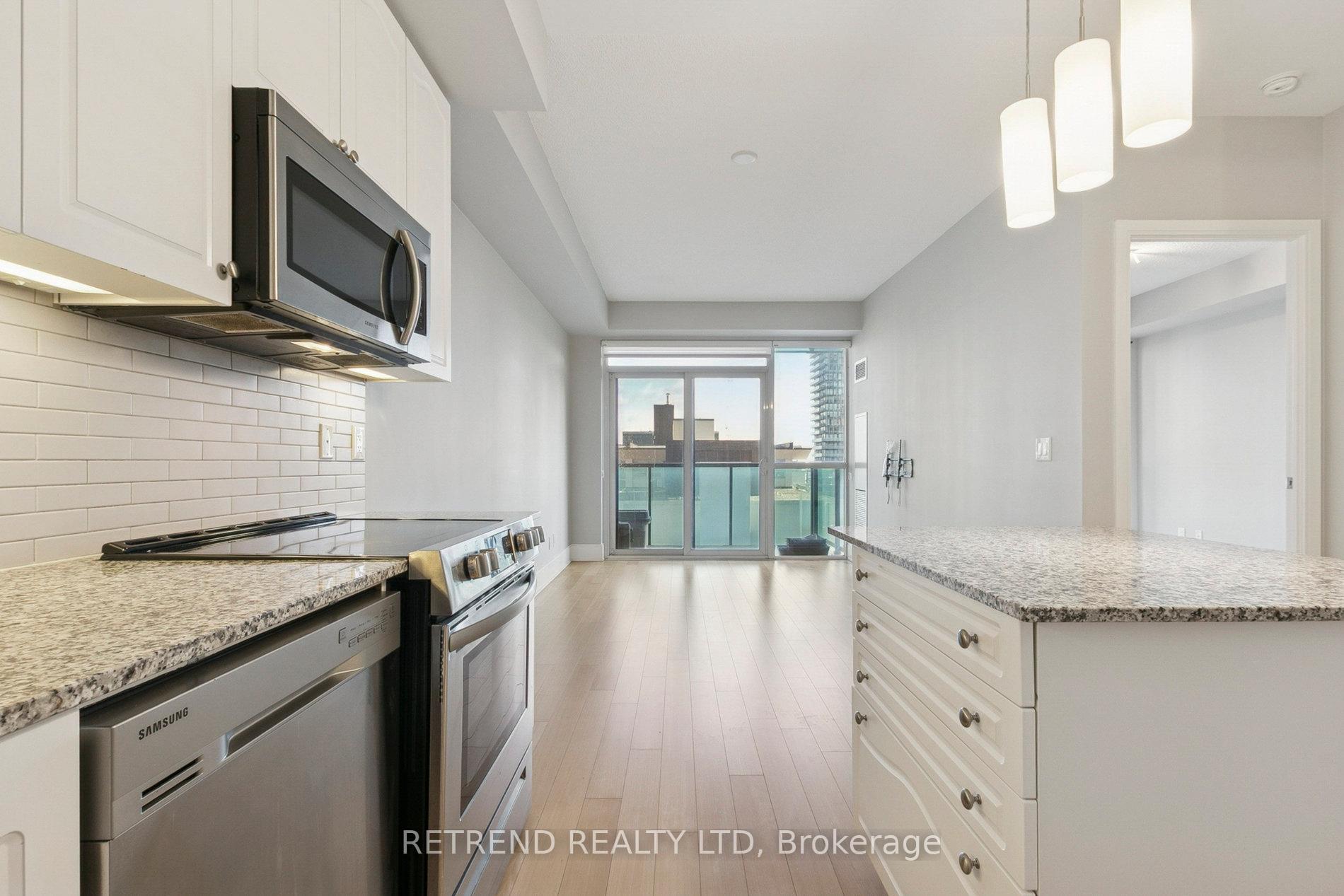 Photo 22 of Unit 1312, 70 Roehampton Avenue, Toronto, Mount Pleasant West — HOMEH