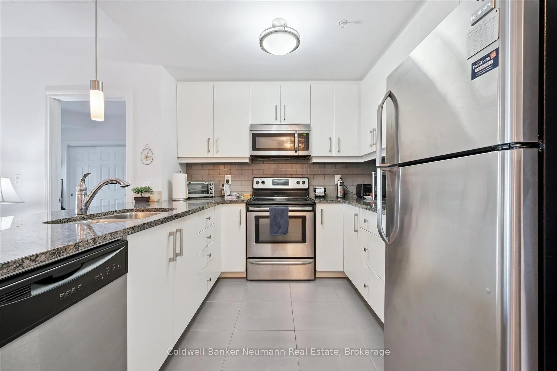 Photo 17 of Unit 304, 106 Bard Boulevard, Guelph, Pineridge/Westminster Woods — HOMEH