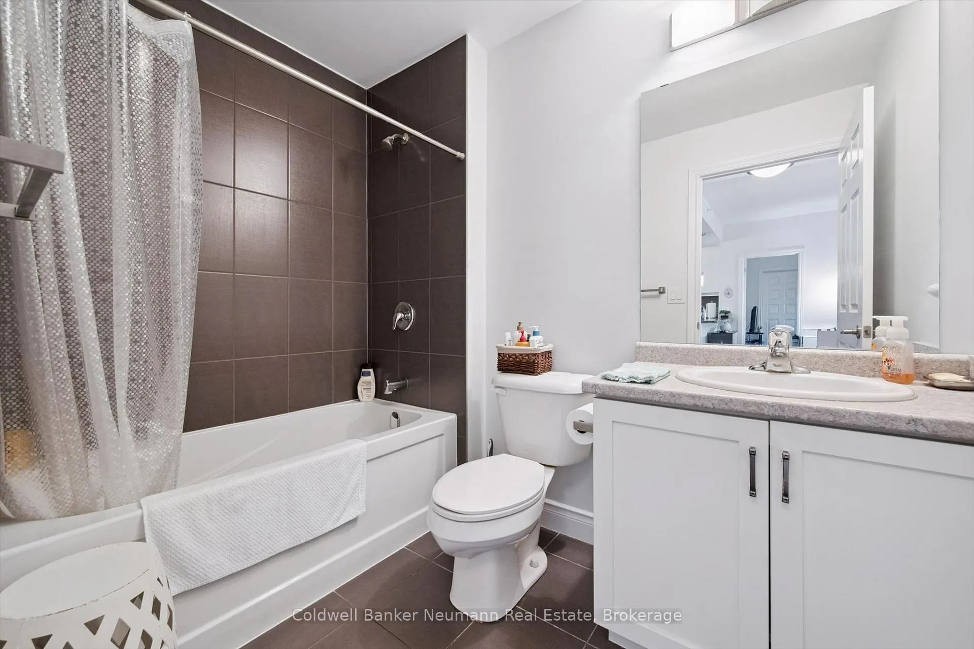 Photo 20 of Unit 304, 106 Bard Boulevard, Guelph, Pineridge/Westminster Woods — HOMEH