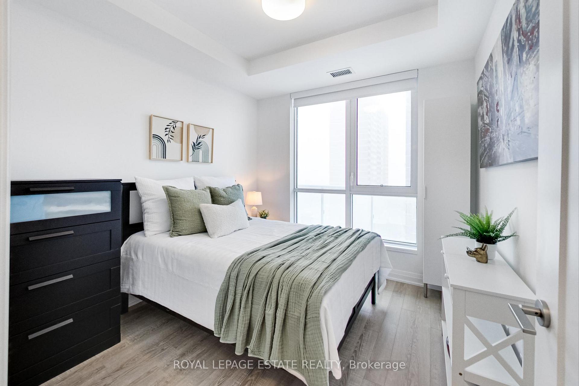Photo 13 of Unit 808, 286 Main Street, Toronto, East End-Danforth — HOMEH
