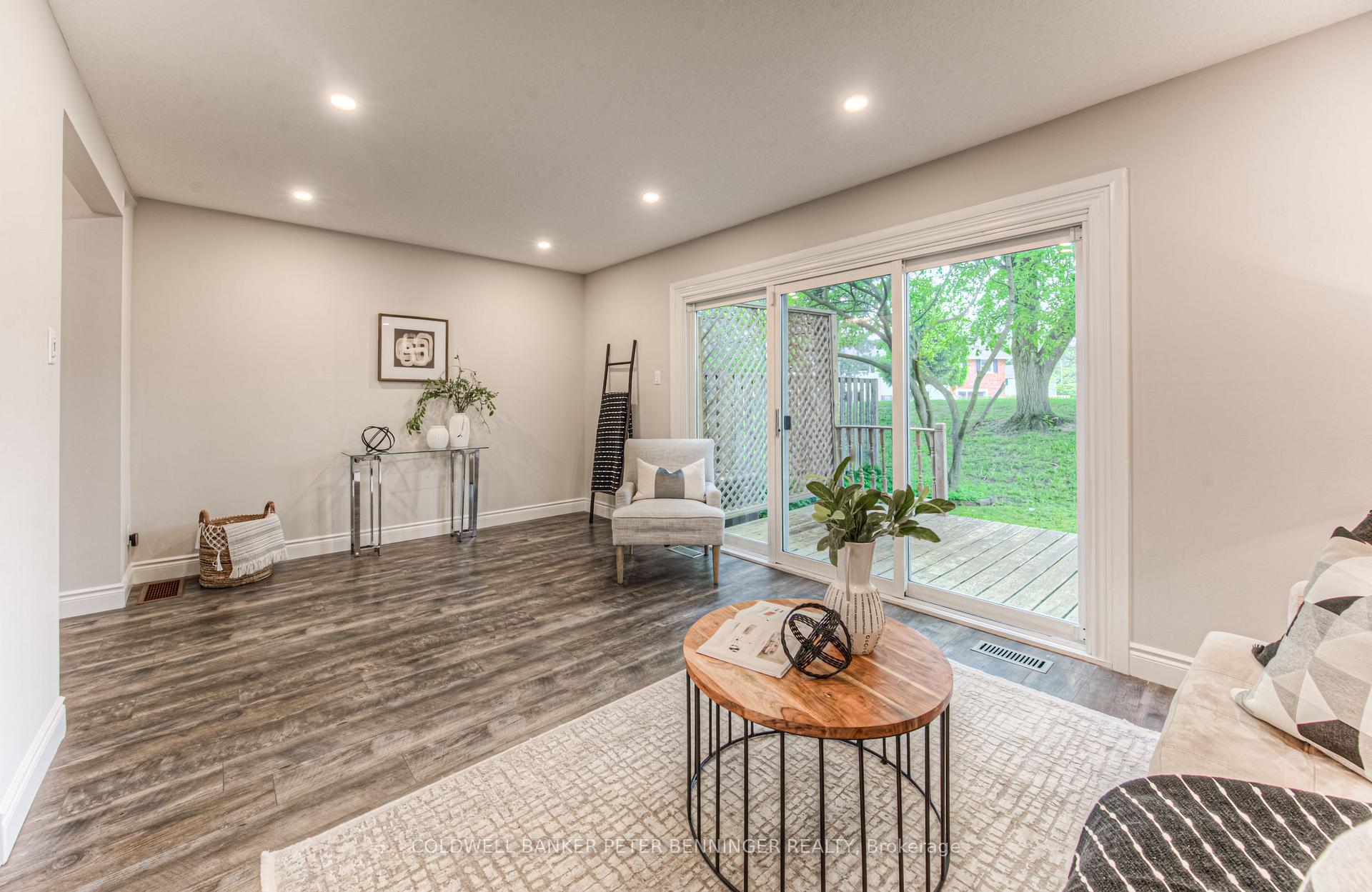 Photo 15 of Unit 4, 425 Keats Way, Waterloo — HOMEH
