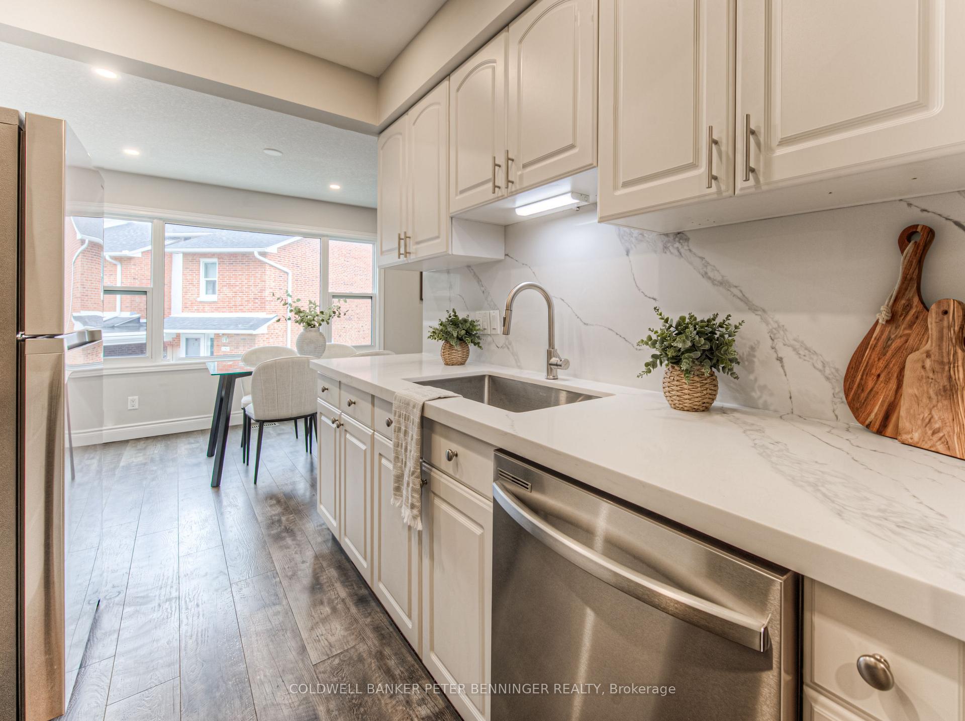Photo 18 of Unit 4, 425 Keats Way, Waterloo — HOMEH