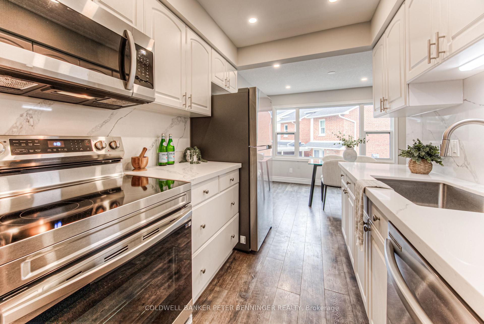 Photo 19 of Unit 4, 425 Keats Way, Waterloo — HOMEH