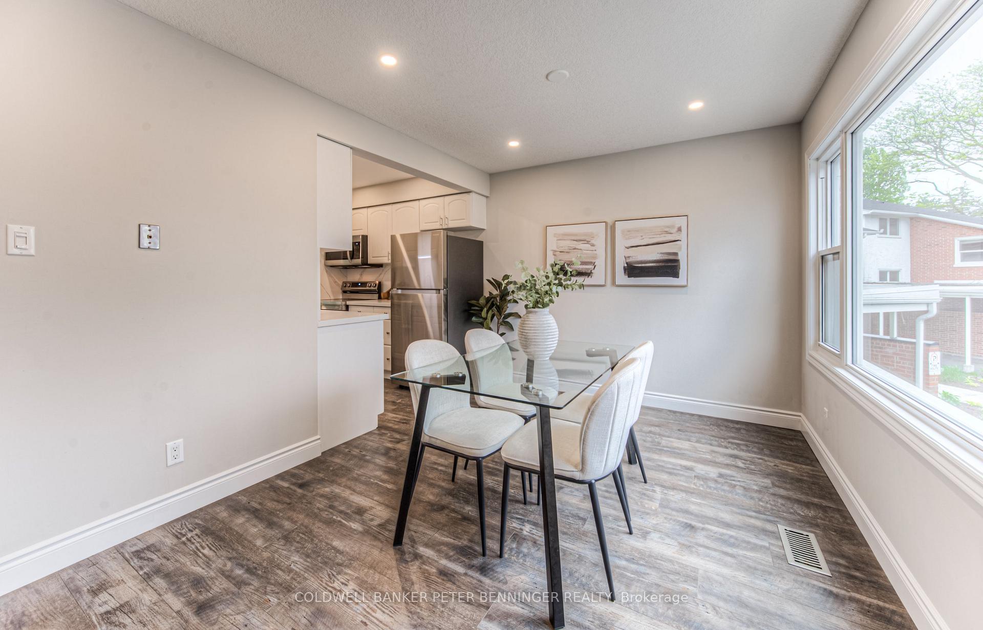 Photo 23 of Unit 4, 425 Keats Way, Waterloo — HOMEH