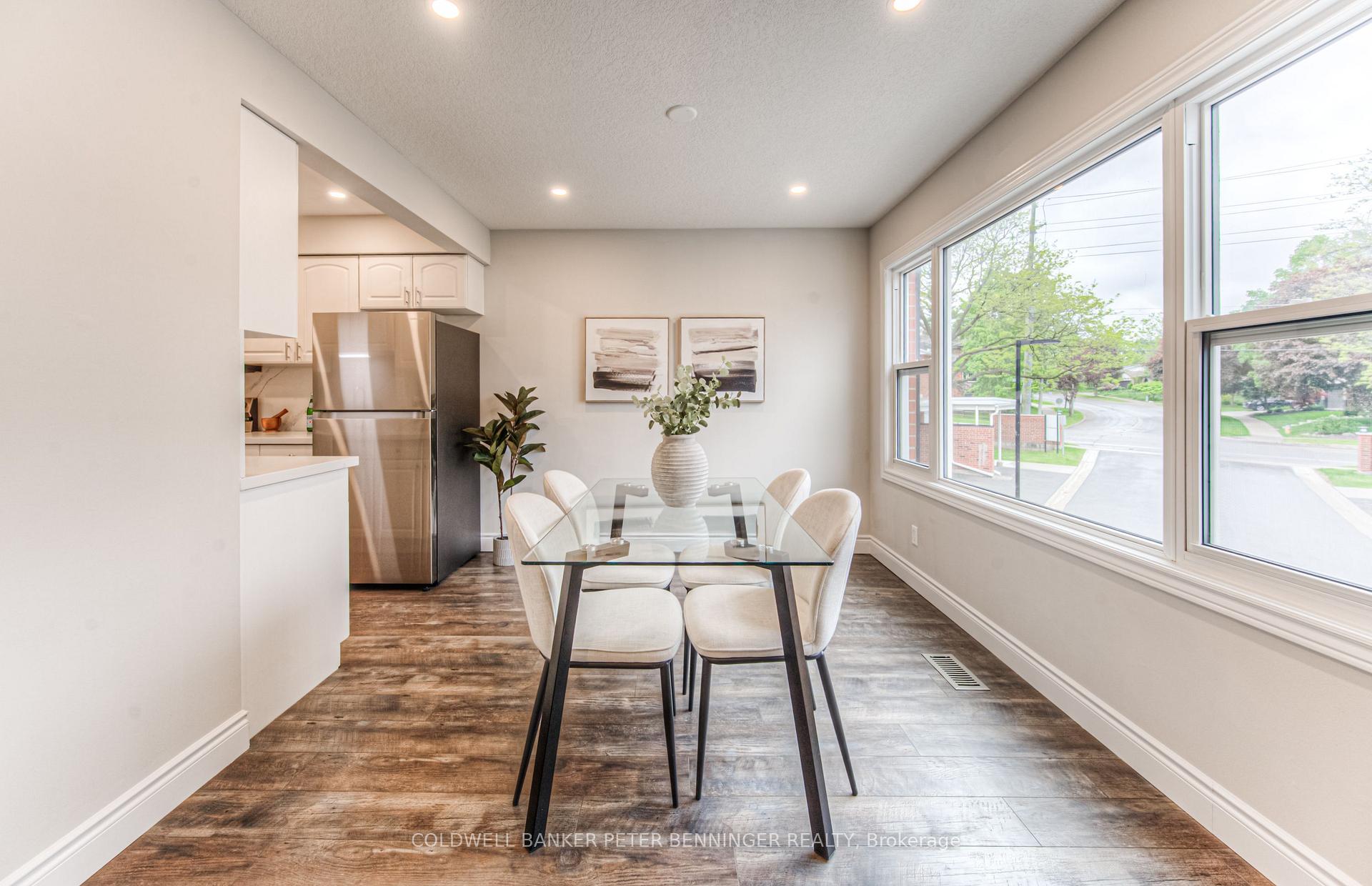 Photo 24 of Unit 4, 425 Keats Way, Waterloo — HOMEH