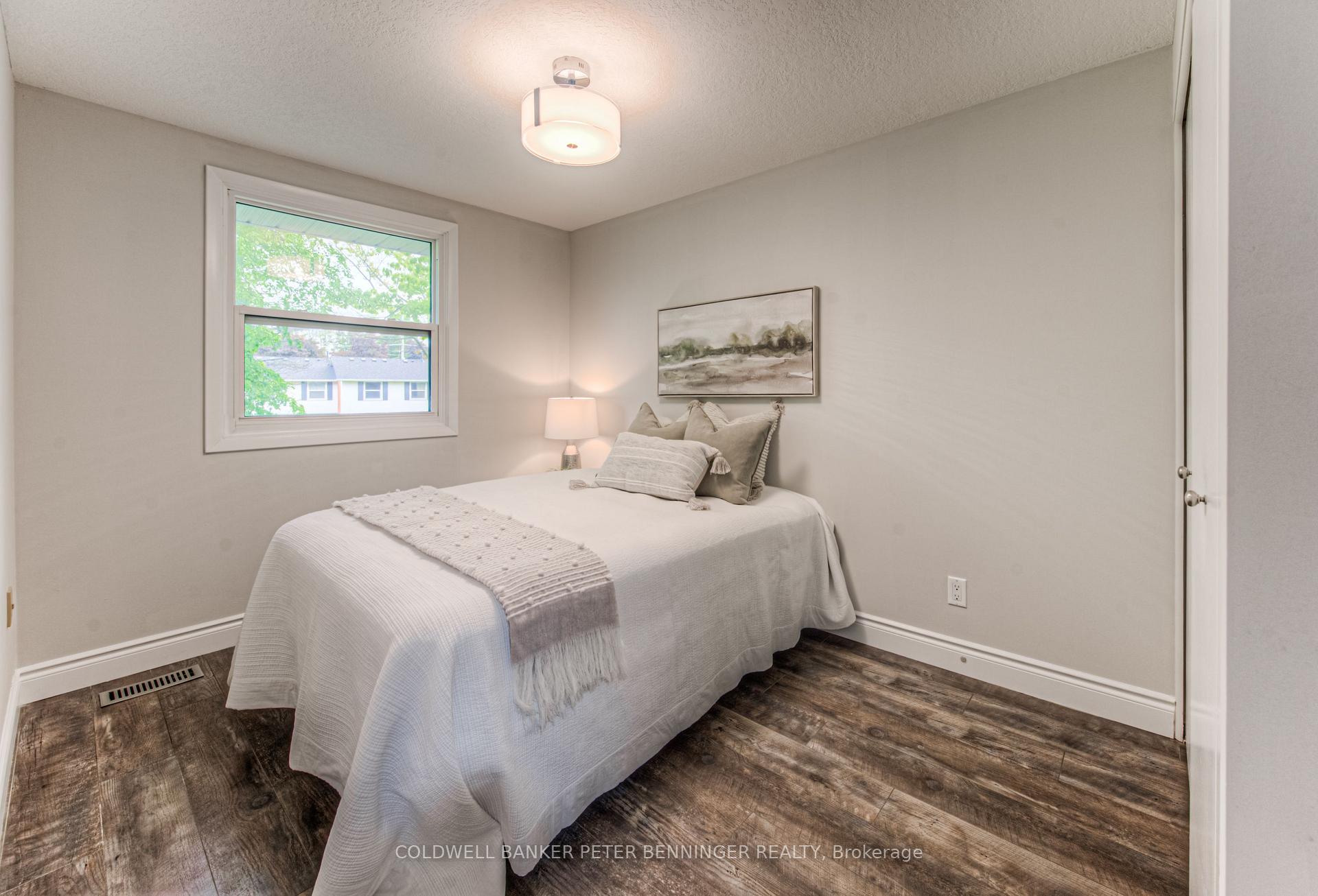 Photo 32 of Unit 4, 425 Keats Way, Waterloo — HOMEH