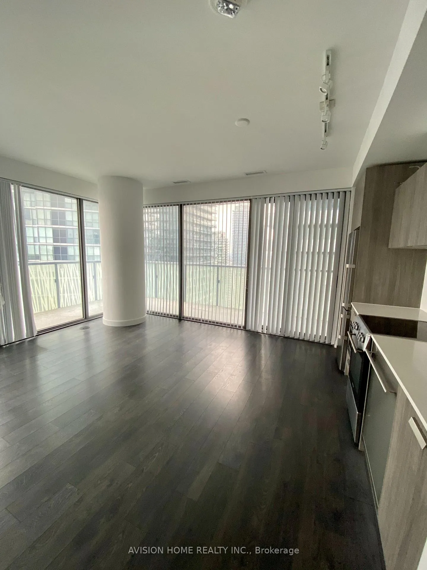 Photo 5 of Unit 2905, 50 Charles Street E, Toronto, Church-Yonge Corridor — HOMEH