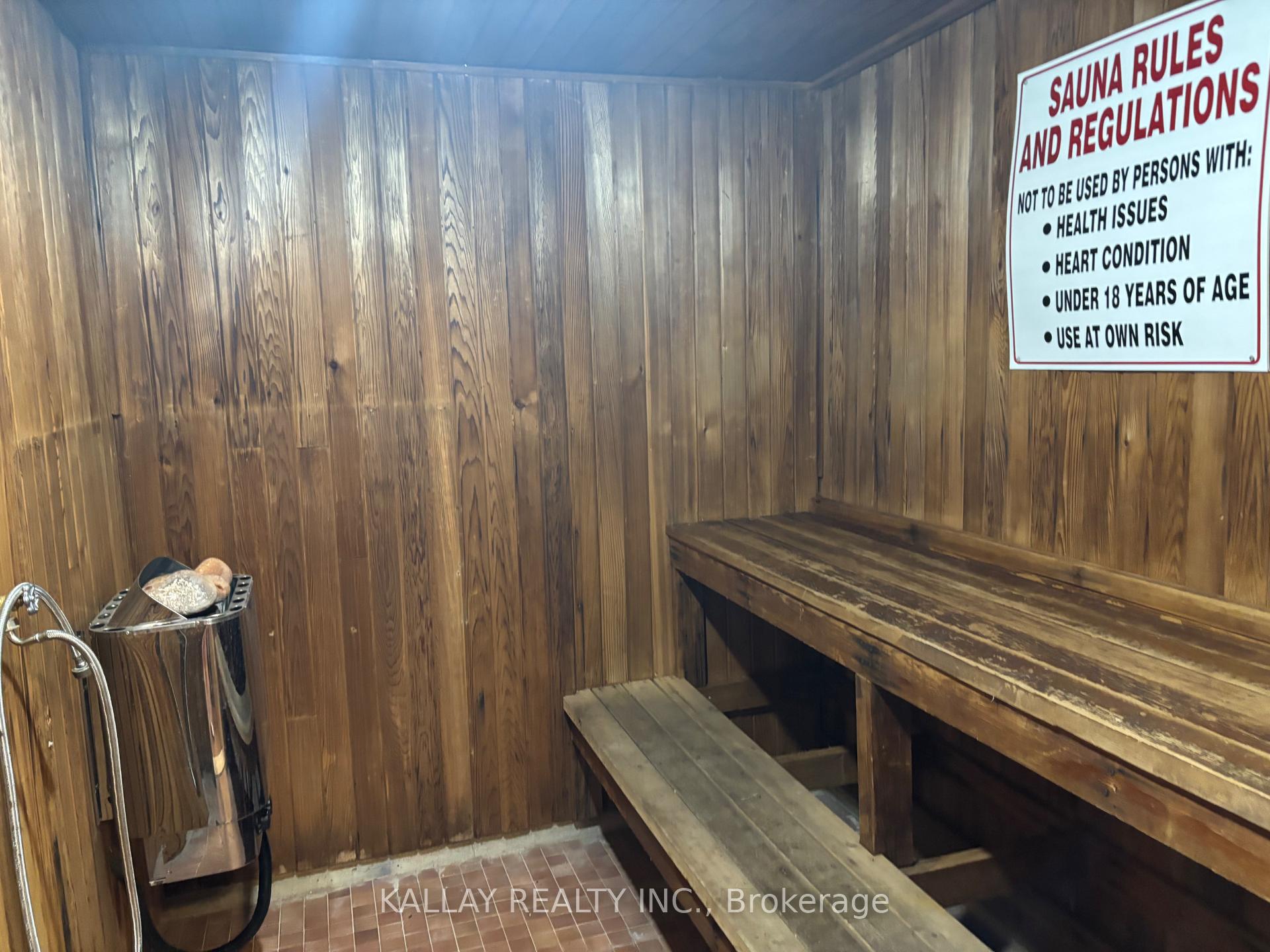 Photo 71 of Unit 812, 15 Nicklaus Drive, Hamilton, Vincent — HOMEH