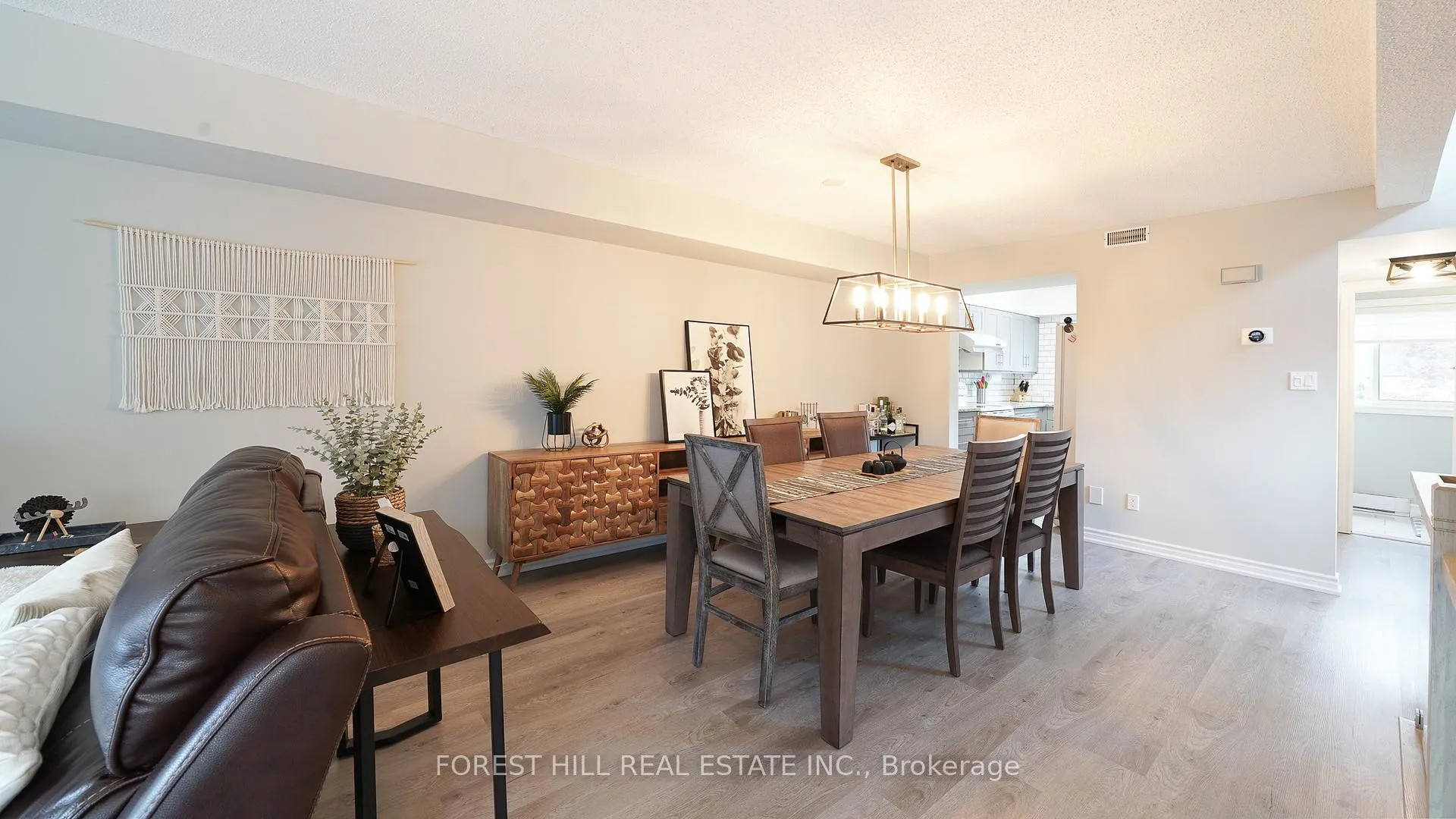 Photo 15 of Unit 11, 30 Laguna Parkway, Ramara, Brechin — HOMEH